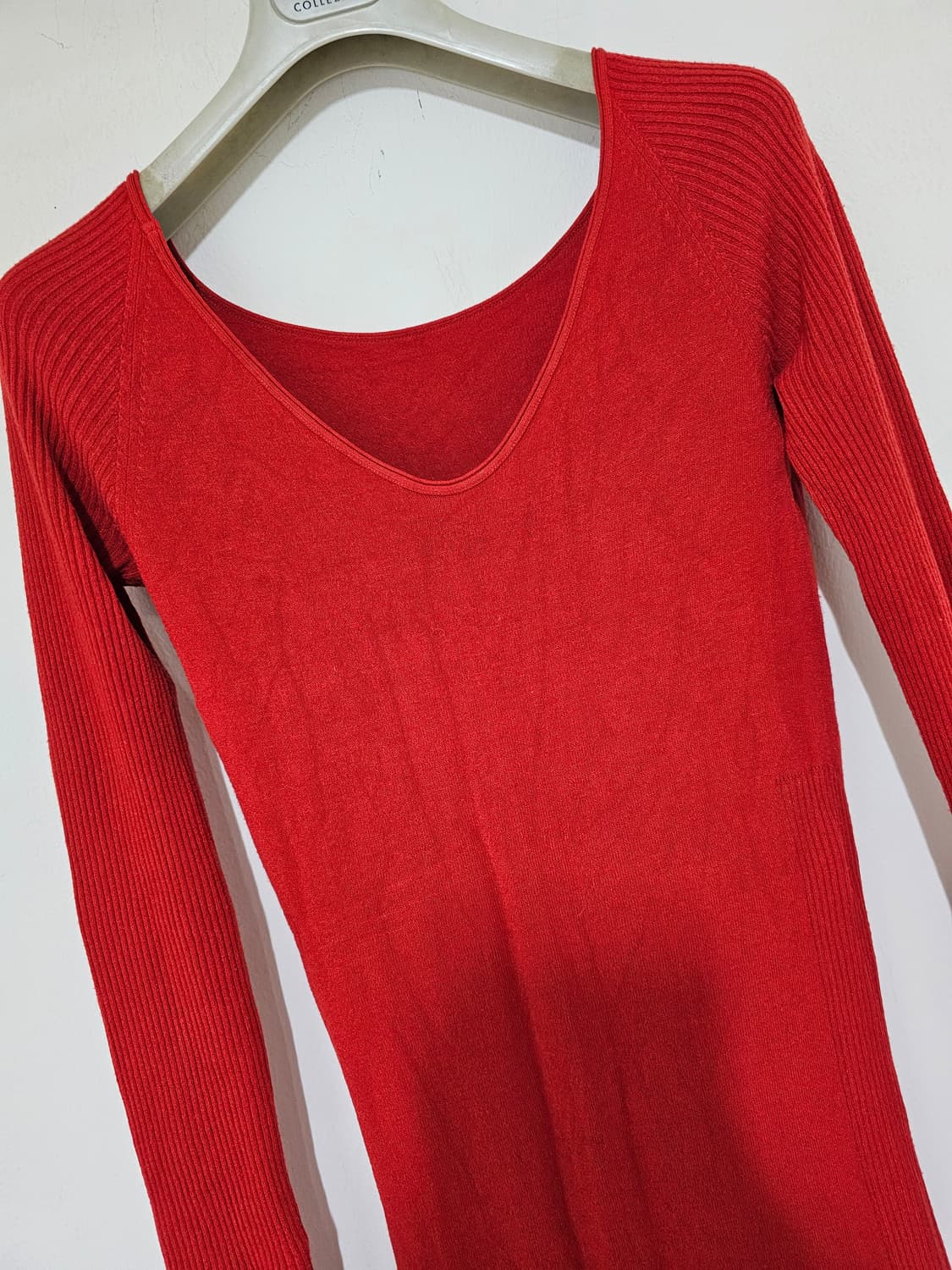 베네통  롱  니트 레드 타이트한 원피스  44-55 상품이미지3