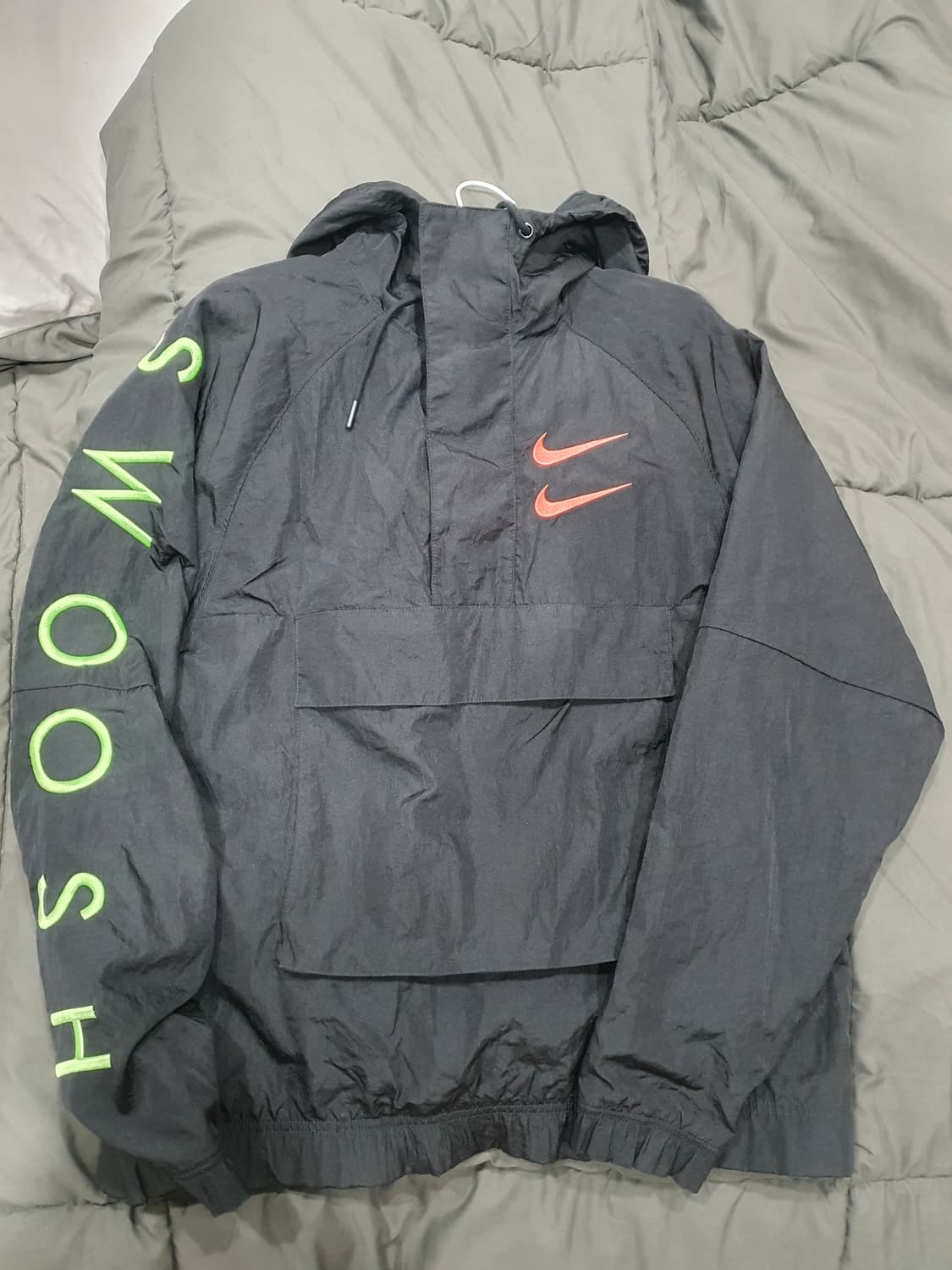 나이키 더블스우시 아노락 상품이미지1