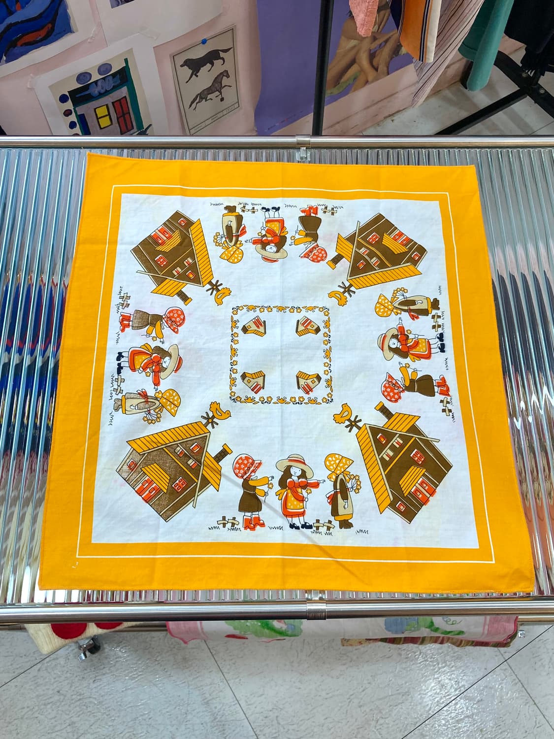 빈티지 오렌지 드로잉 손수건 상품이미지1