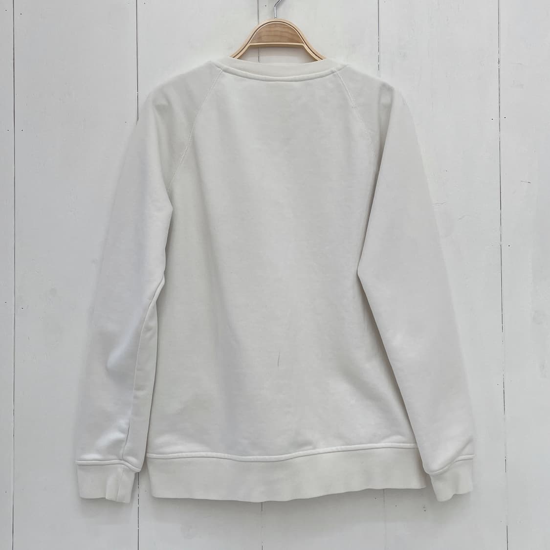 럭키슈에뜨 부엉이 프린팅 라운드넥 래글런 맨투맨 상품이미지8