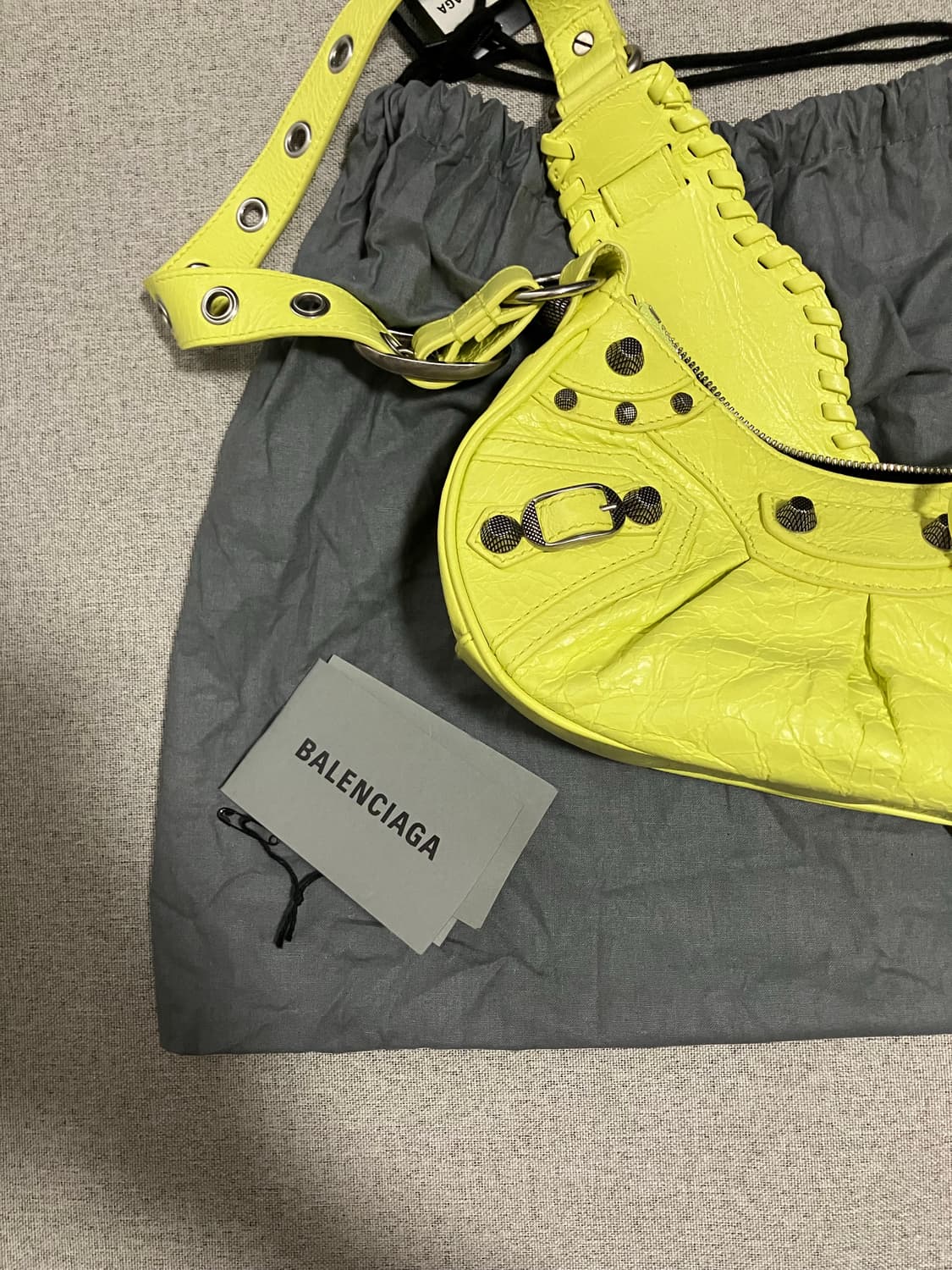 [XS] 발렌시아가 르카골 숄더백 라임 상품이미지3