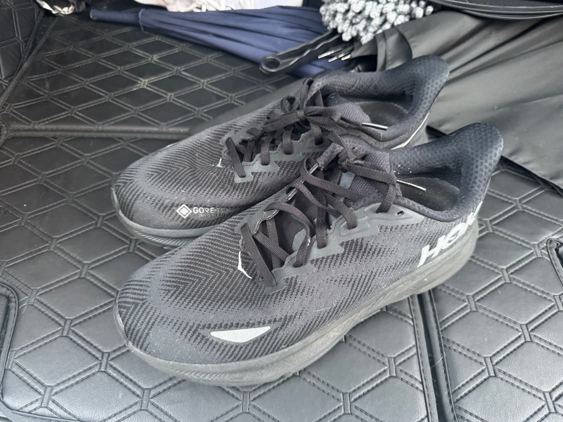 호카 클리프톤9 고어텍스 상품이미지1