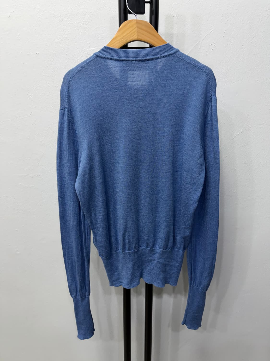 정품) 비비안웨스트우드 여성 블루 가디건 L 상품이미지5