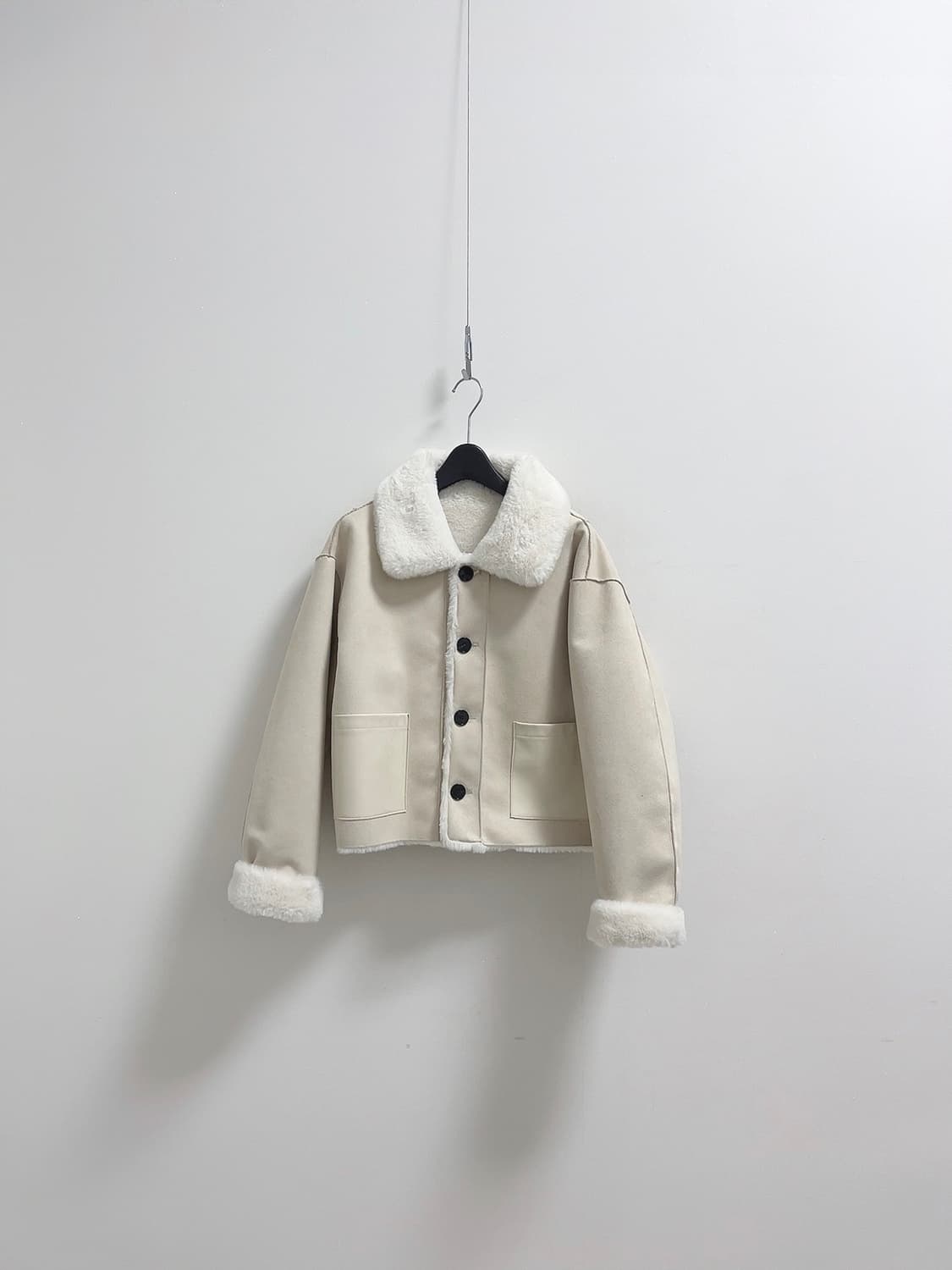 도프셉 화이트 퍼 자켓  상품이미지3