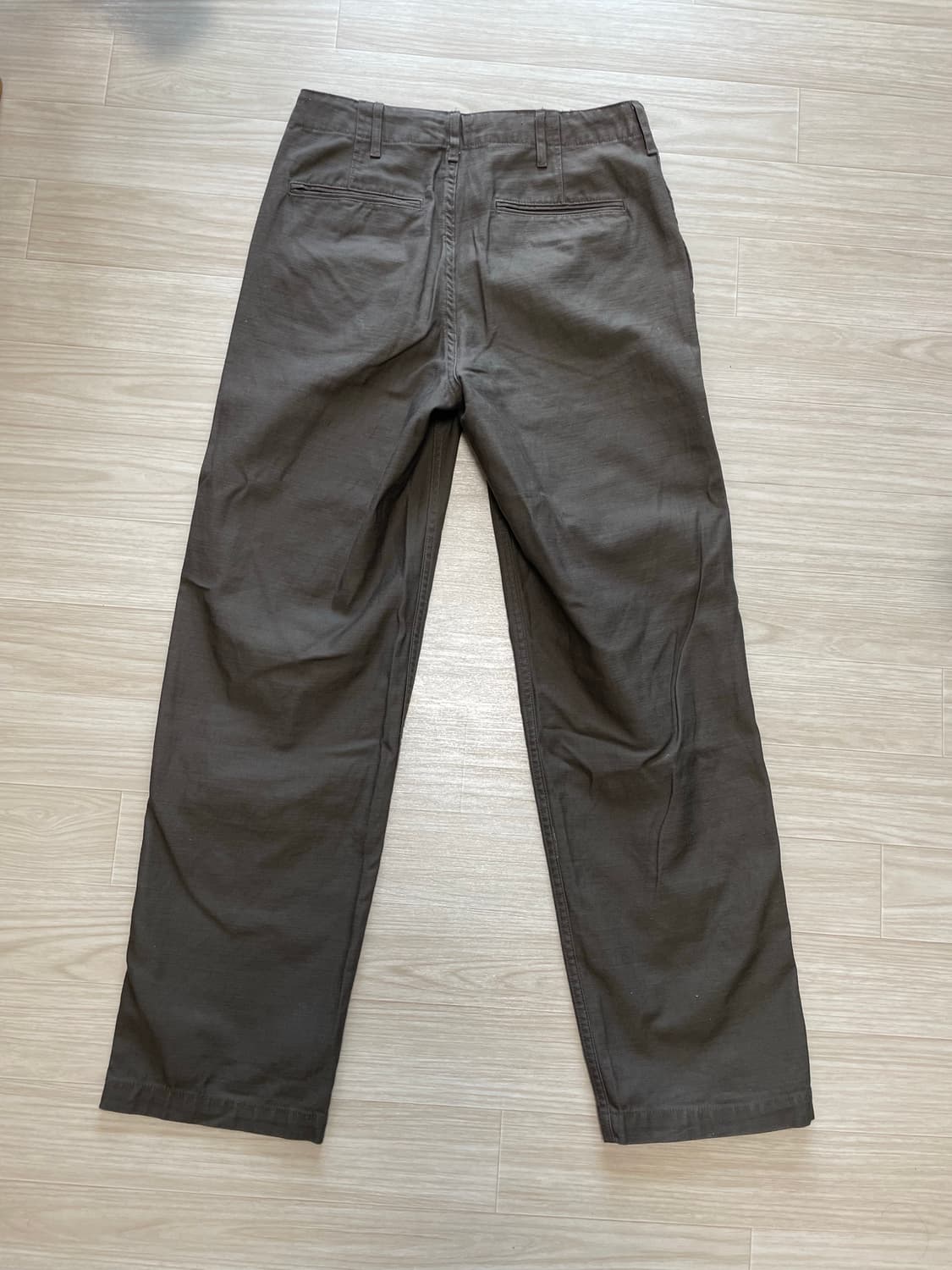 무신사 스탠다드 백사틴 오피서 팬츠 브라운 28 교환 or 판매 상품이미지3