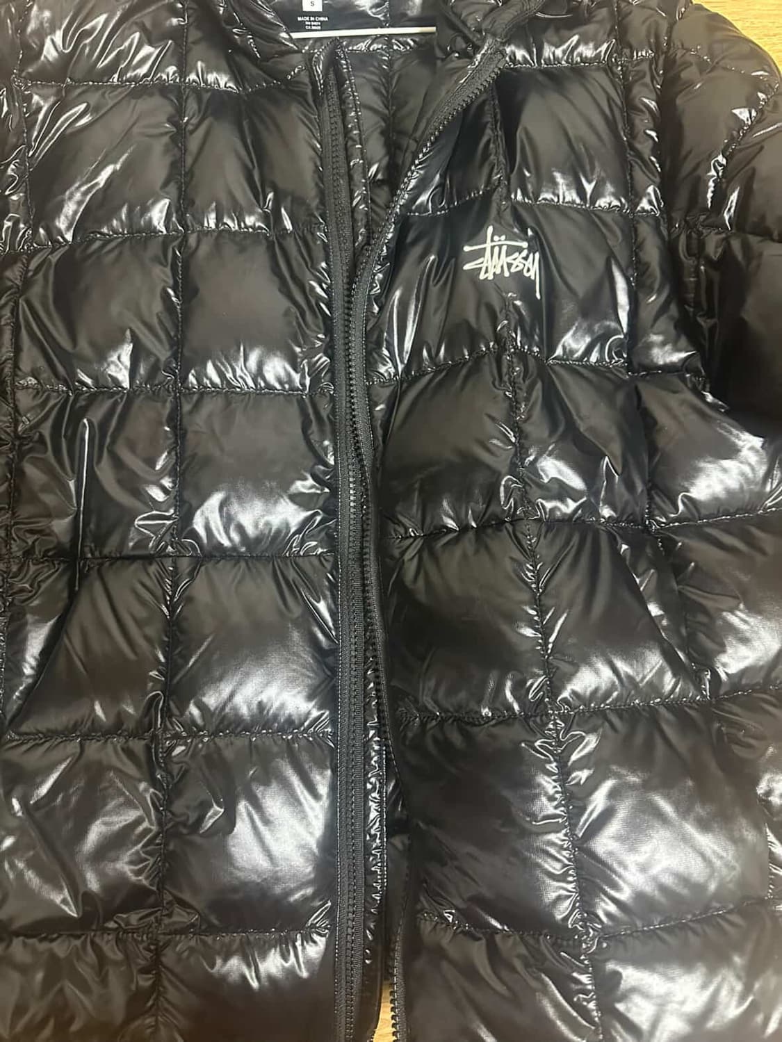 스투시 경량 패딩 s 사이즈 상품이미지1