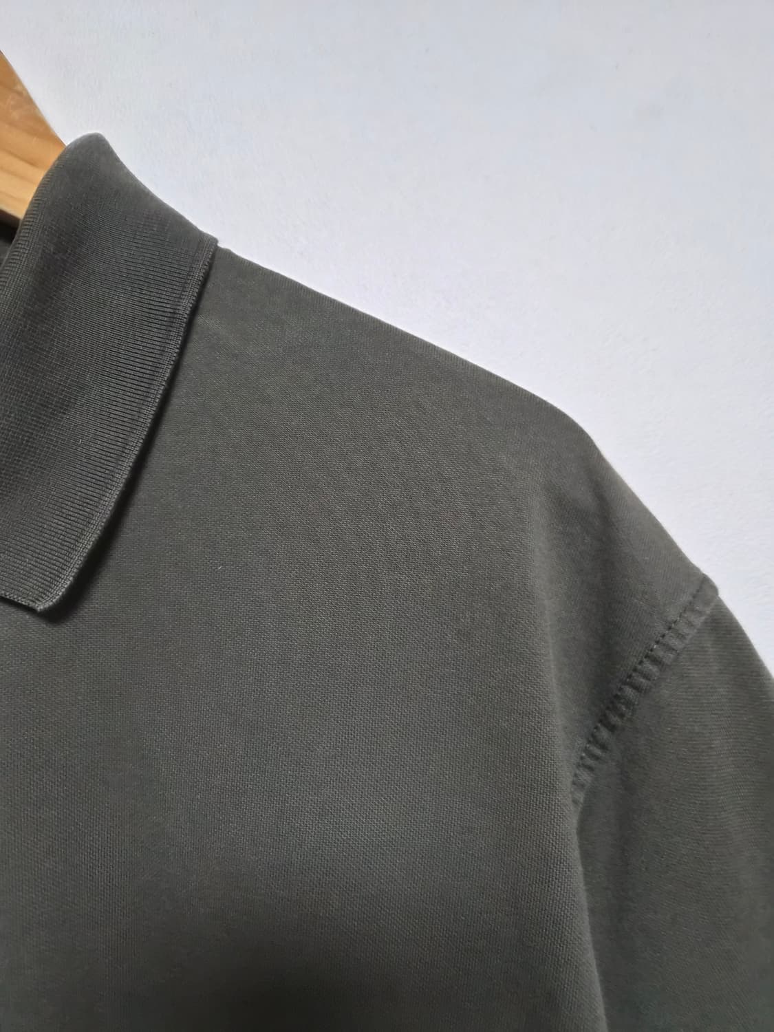 유니클로x질샌더 카키 카라티셔츠 XL - T124 상품이미지3