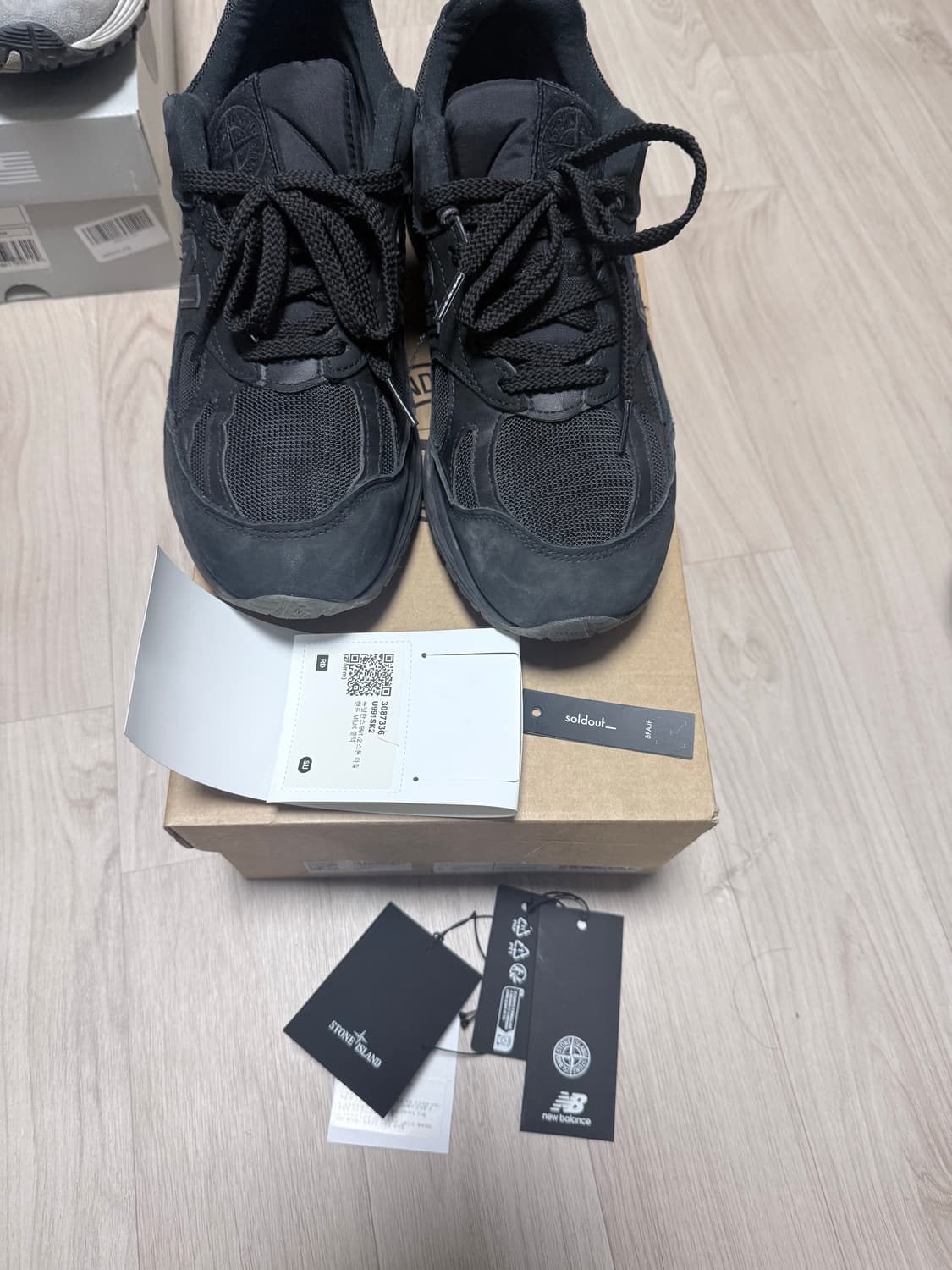 솔드아웃구매)뉴발란스 991v2 스톤아일랜드 블랙 275미리 상품이미지1