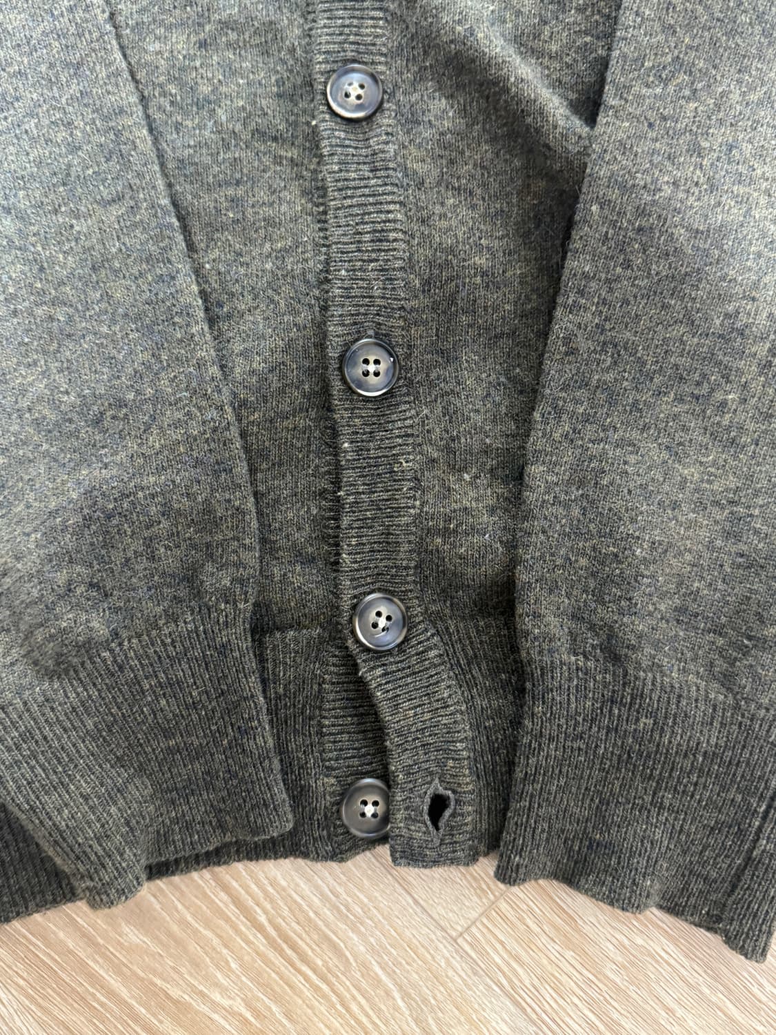 made in italy 이스트하버 서플러스 가디건 상품이미지4