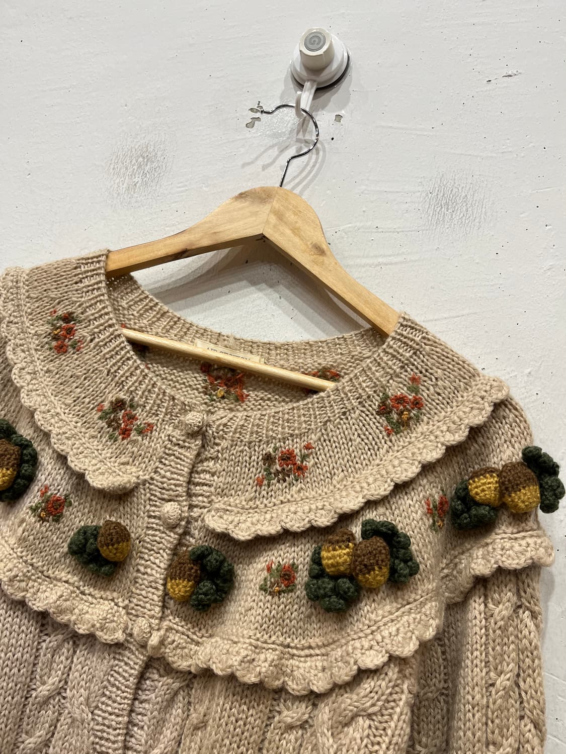 AIR SECTION JPN 모리걸 아플리케 퓨어울 케이블 가디건  상품이미지3