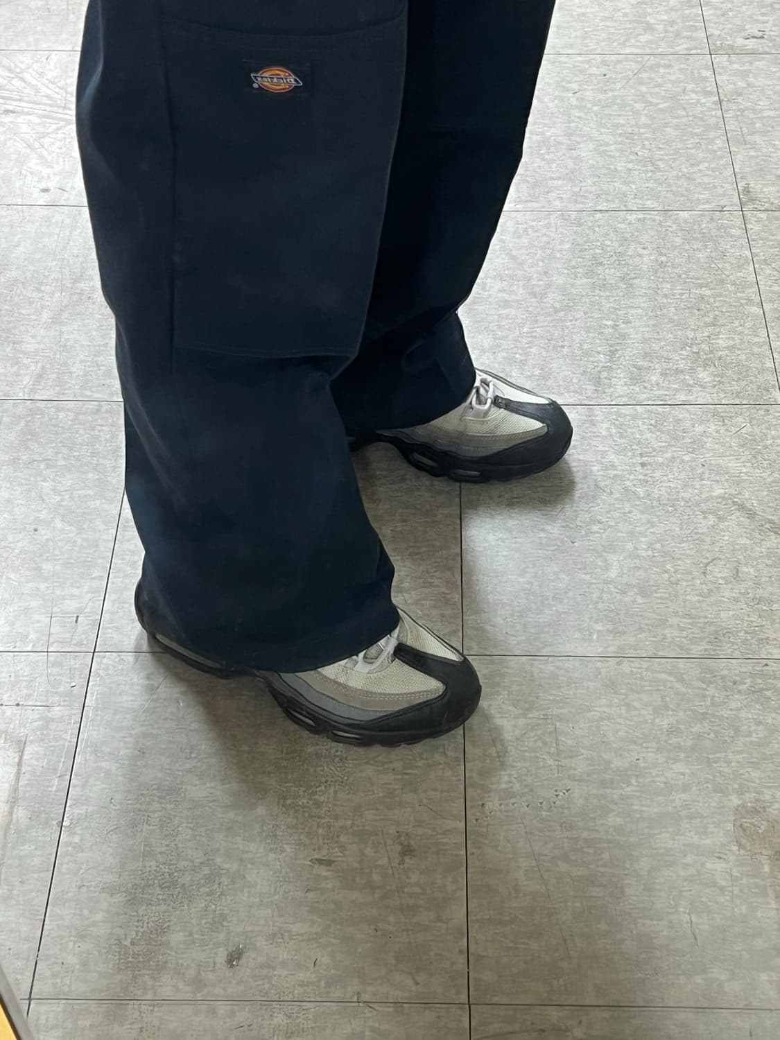 에어맥스 95 블랙 화이트 상품이미지1