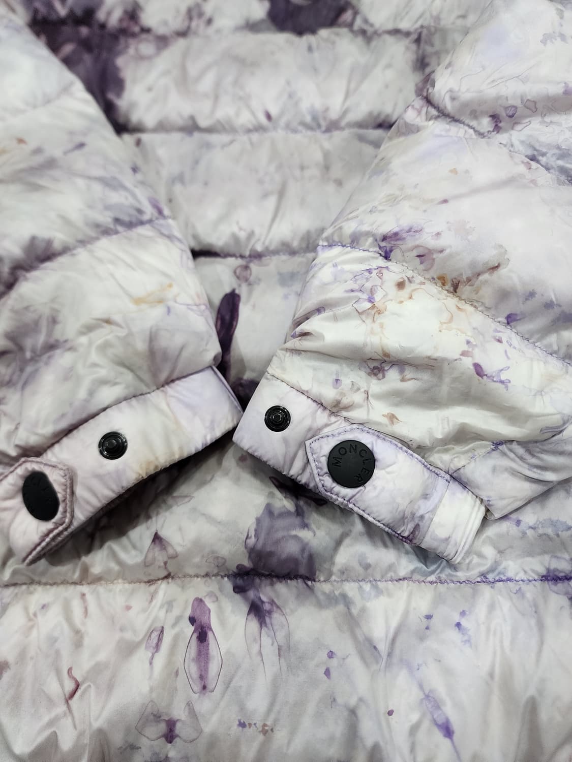 몽클레어 리브스 타이다이 구스 다운 후드 경량 패딩 3 상품이미지6