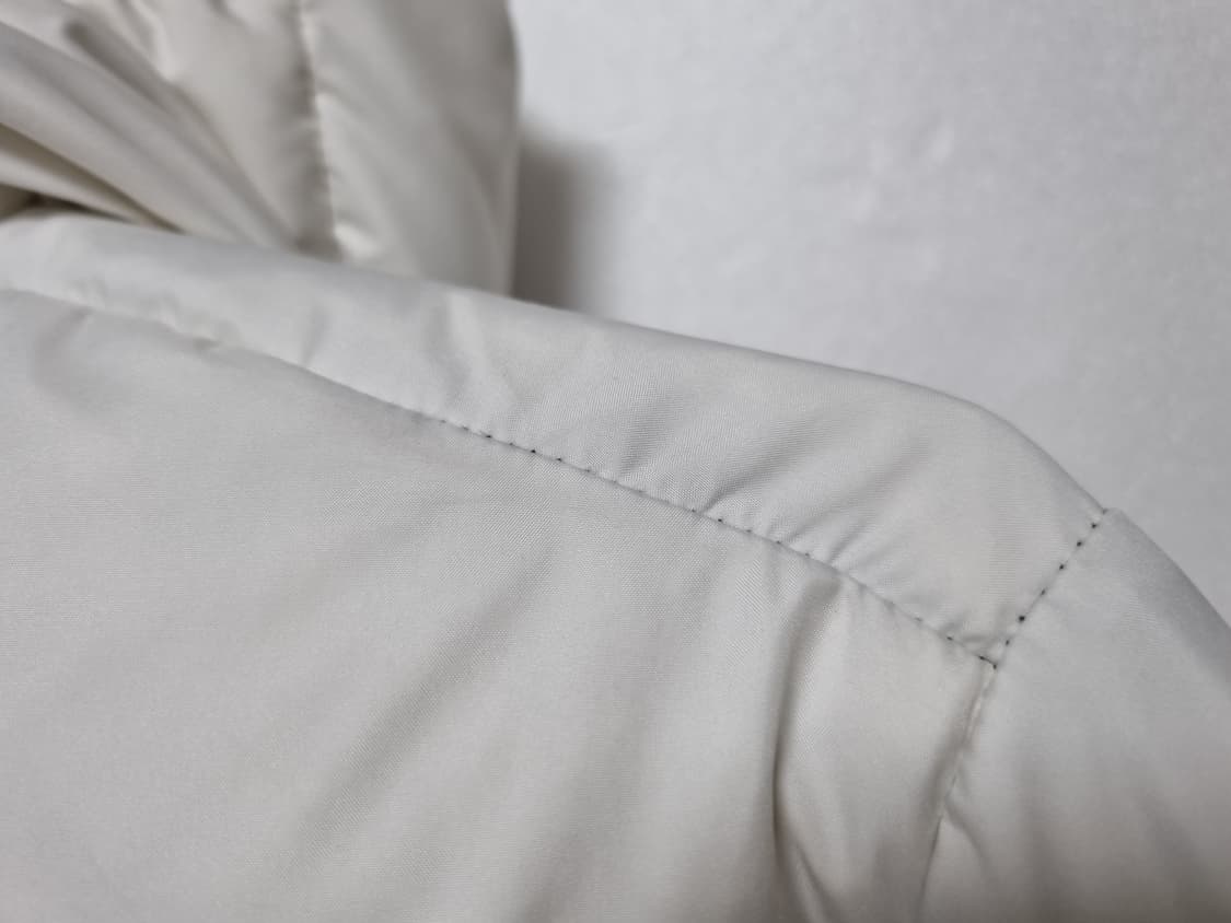 남성 정가20만 나이키 덕 다운 윈드러너 패딩 파카 트레이닝복 상품이미지4