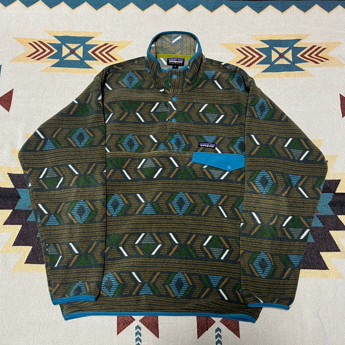 파타고니아 신칠라 아즈텍 패턴 스냅티 M 상품이미지1