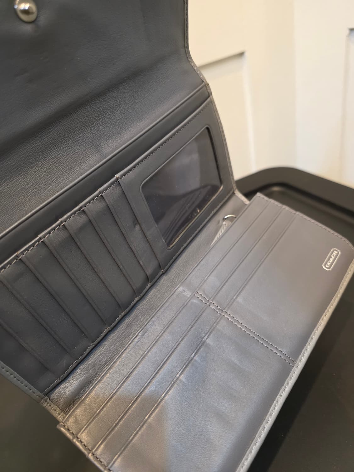 코치 메디슨 옵 아트 지갑 상품이미지5