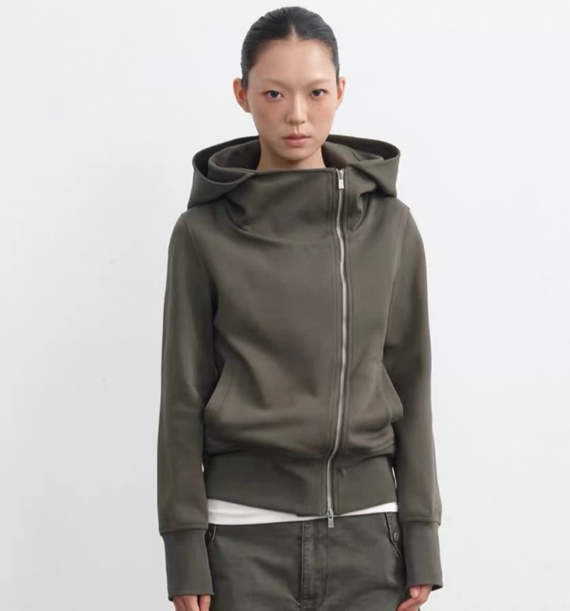 LINY LIBERTY Slim Fit Big Hooded Zip-Up 상품이미지4