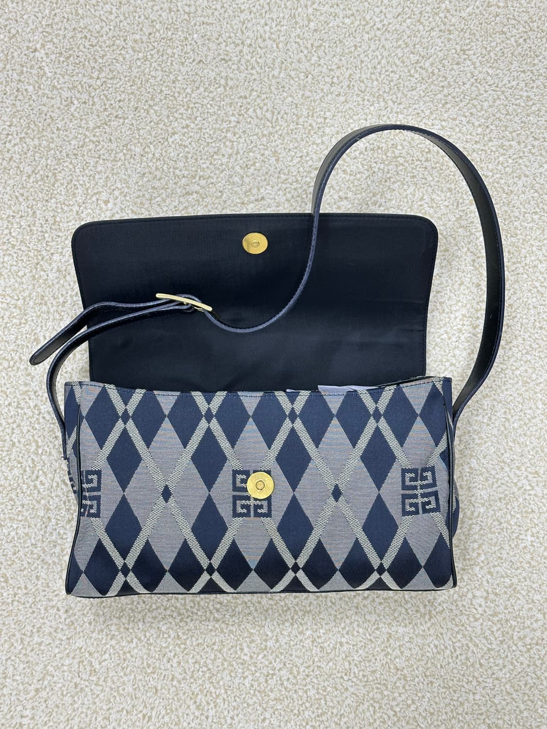 지방시 숄더백 상품이미지7