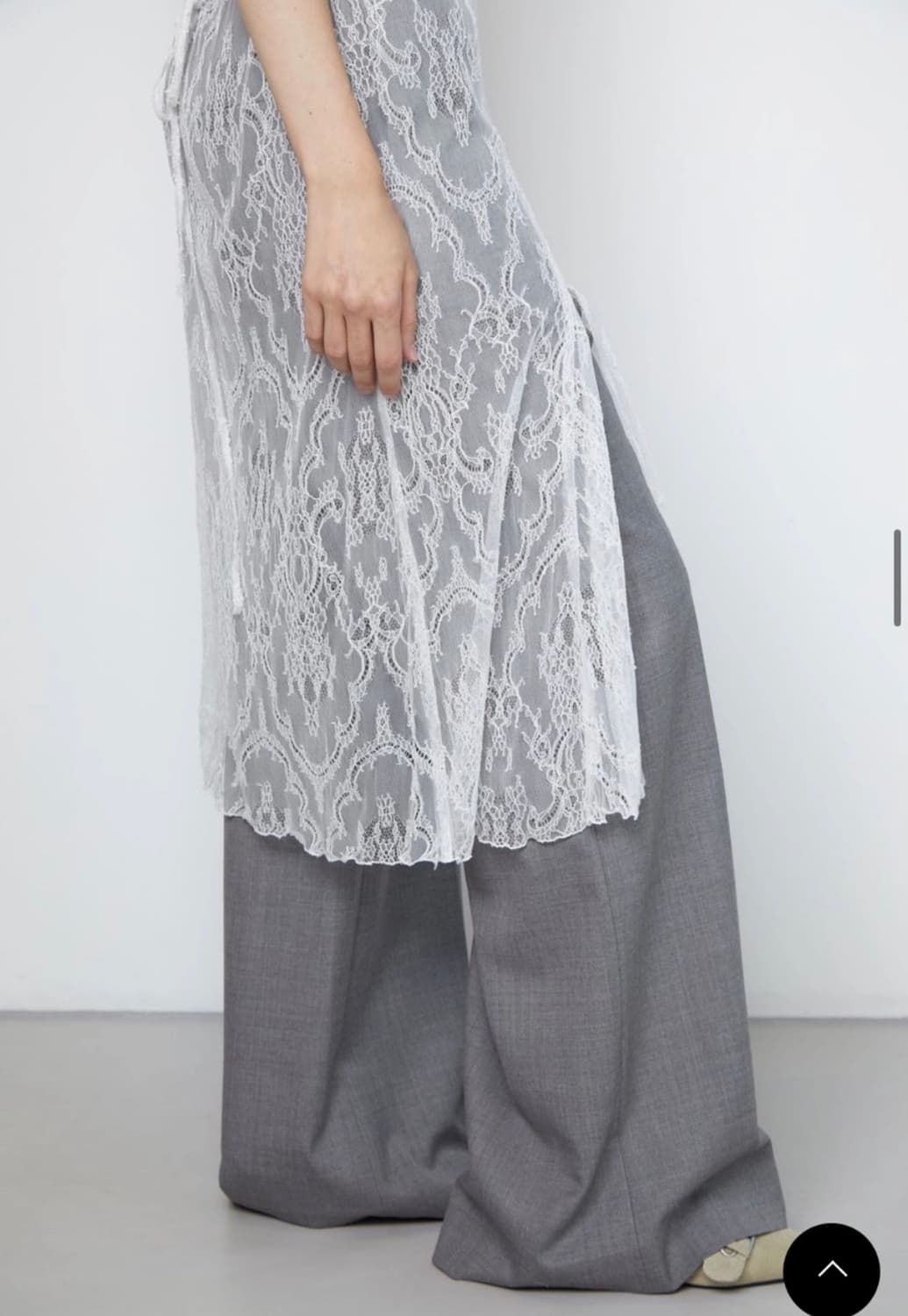 로우클래식 레이스 슬리브리스 드레스 (아이보리) 상품이미지3