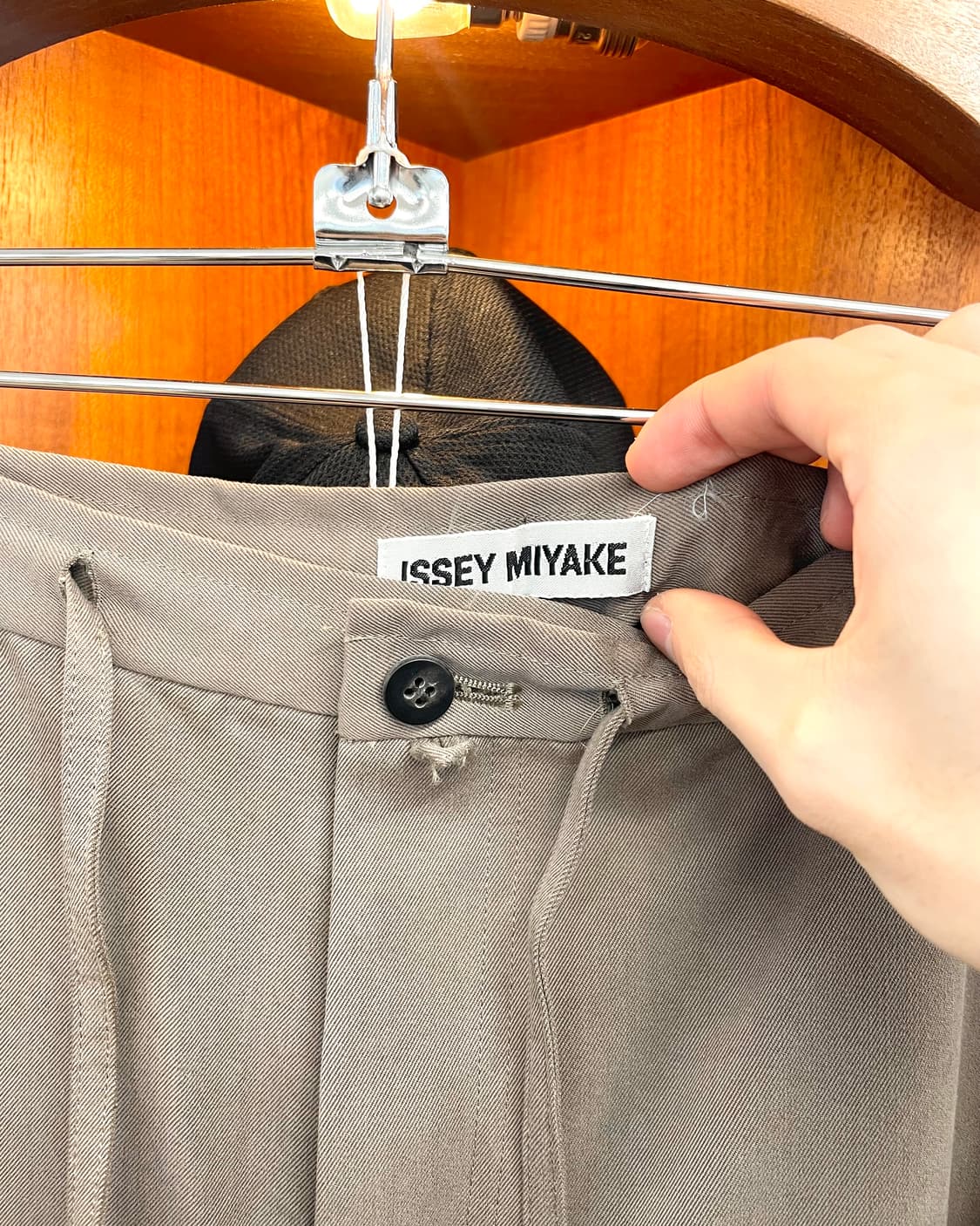 [L] 이세이미야케 루즈핏 드로우 스트링 팬츠 상품이미지5