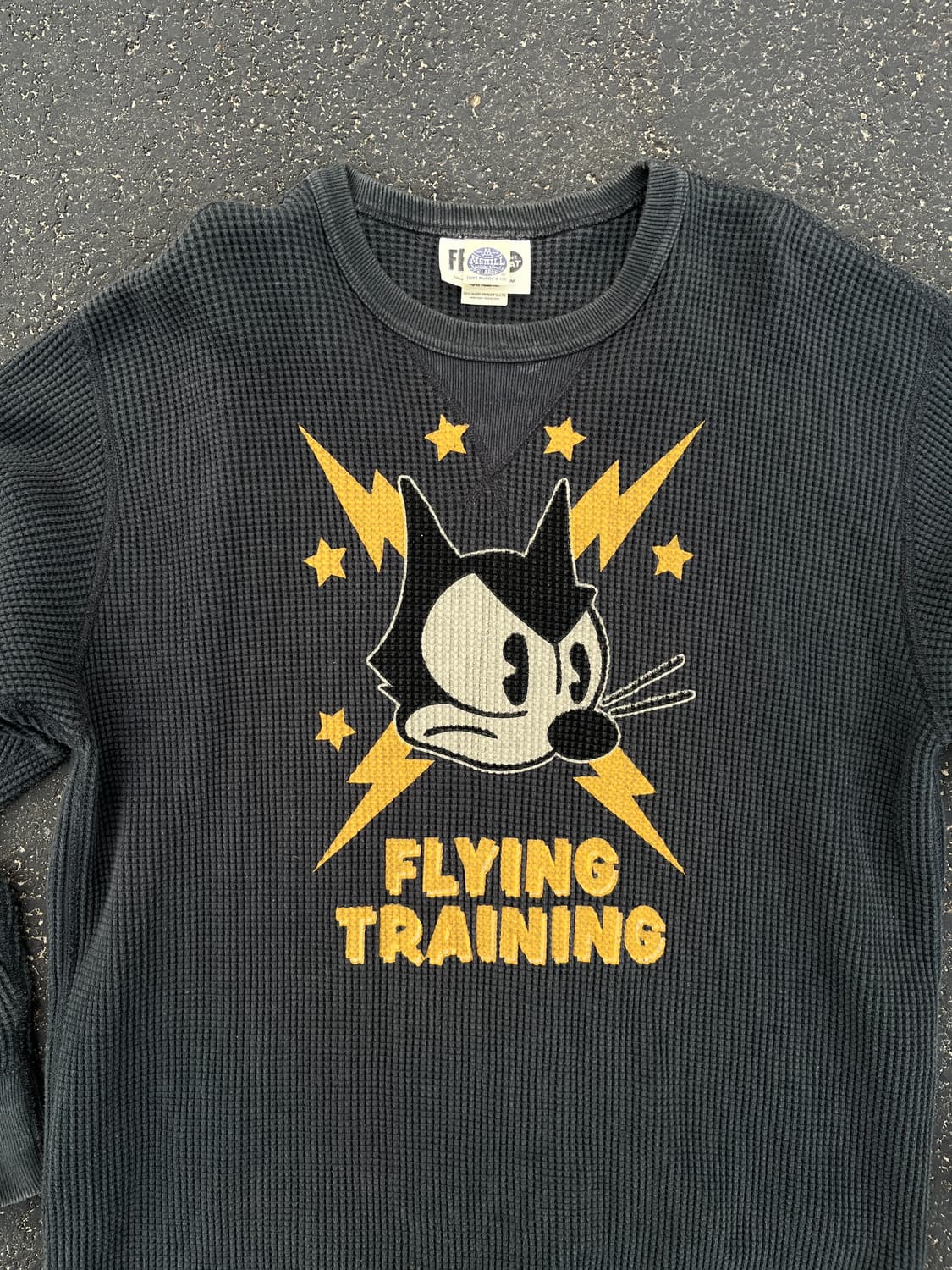 토이즈 맥코이 펠릭스 더 캣 ‘플라잉 트레이닝’ 빅 와플 크루넥 셔츠  상품이미지4