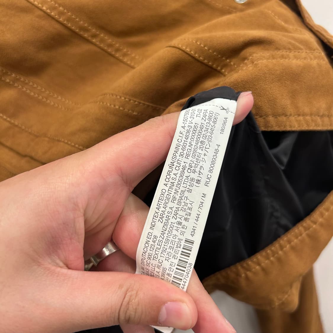 자라 웨스턴 투포켓 라이트 스웨이드 자켓 상품이미지4