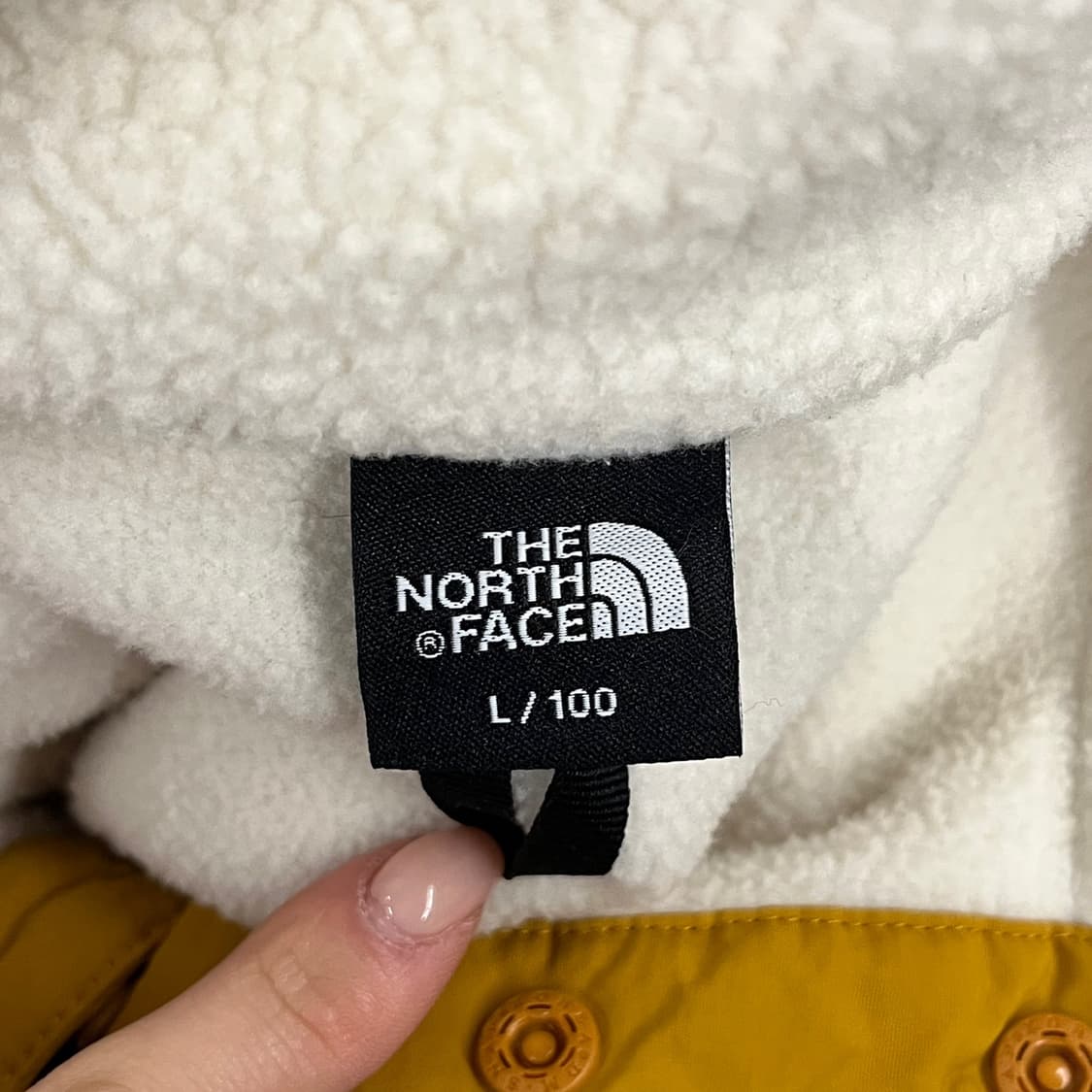 [정품/L] 노스페이스 화이트 뽀글이 플리스 b17 상품이미지5