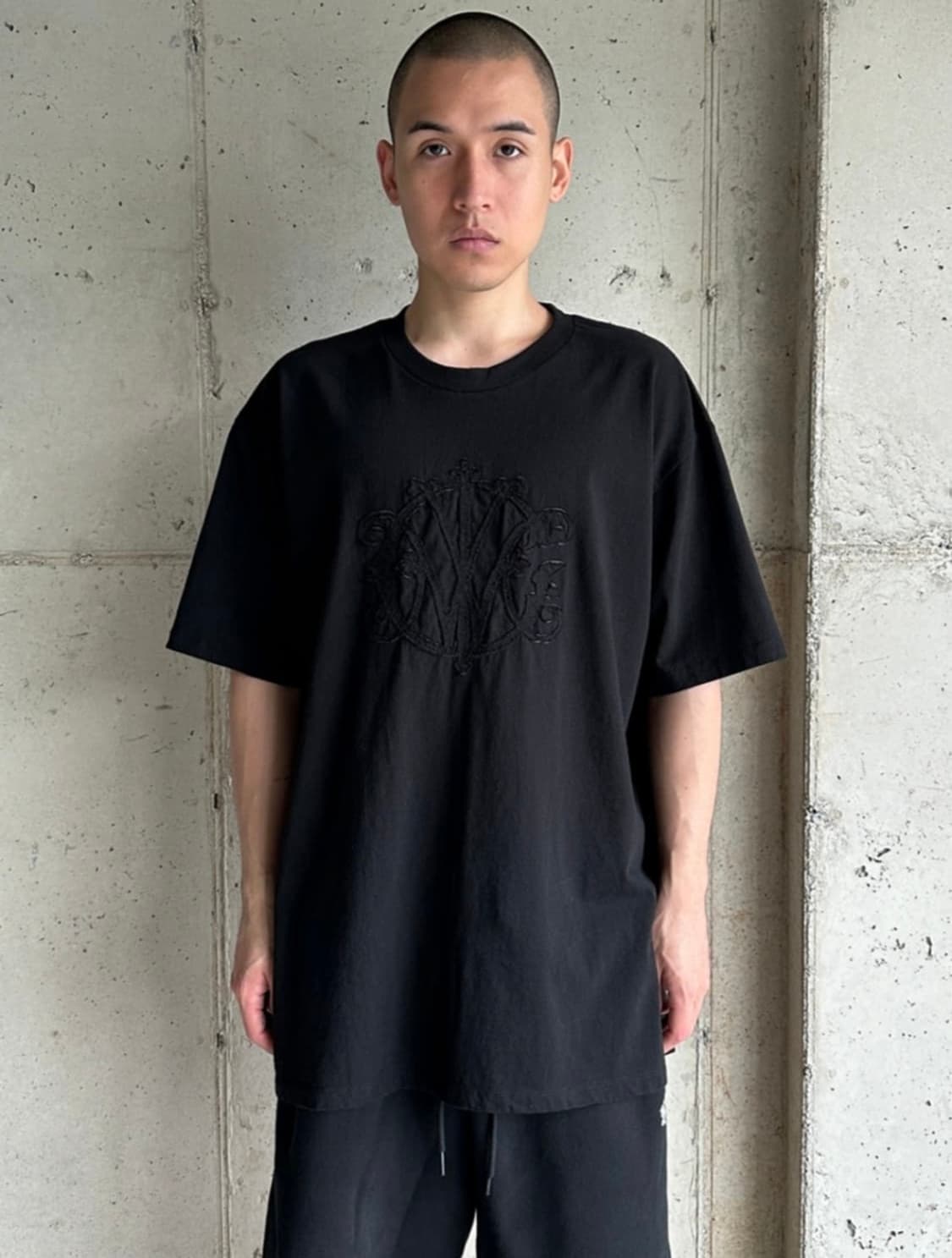 innir 이니어 반팔 티셔츠 블랙 상품이미지1