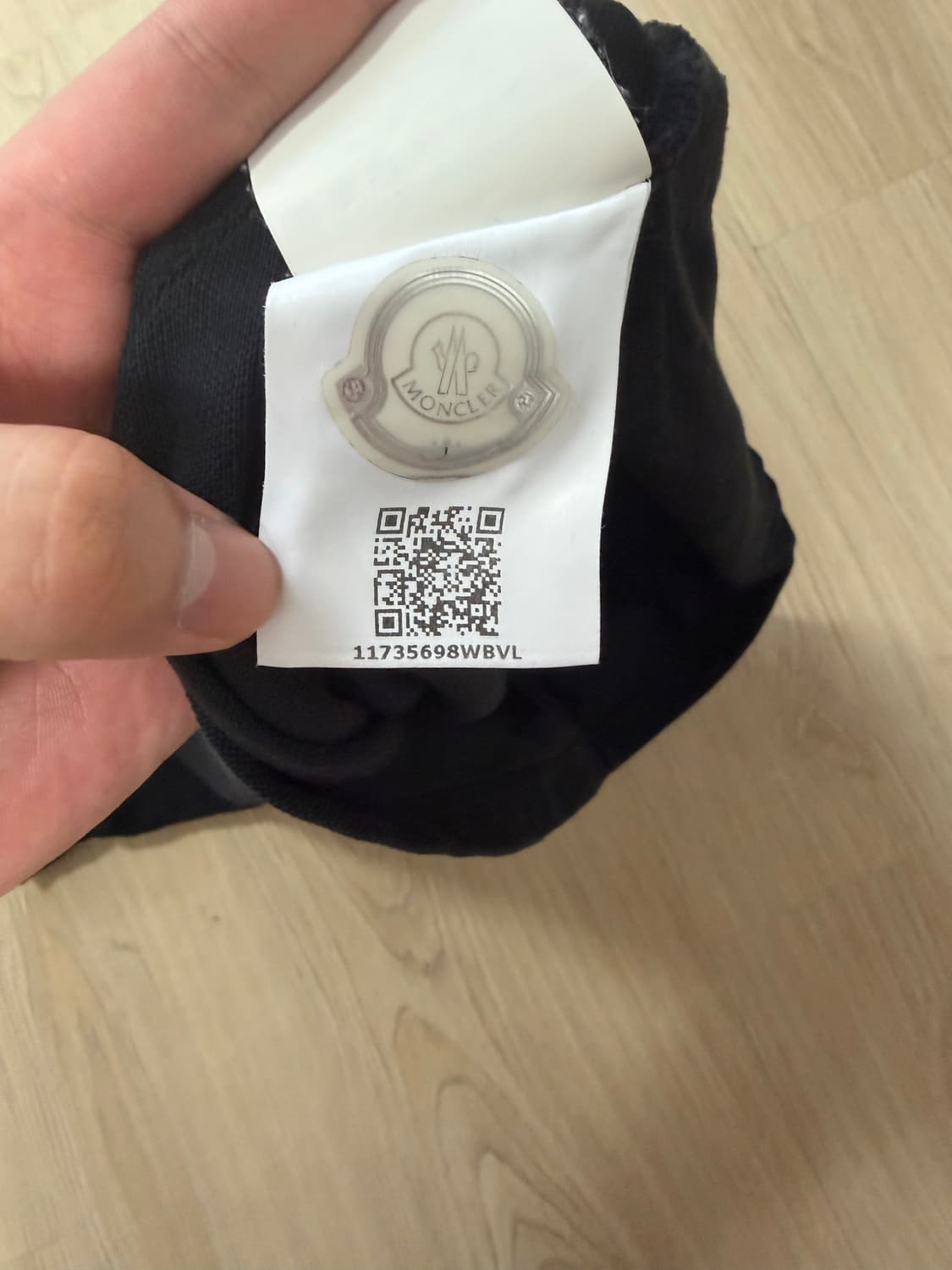 몽클레어 카라티 상품이미지2