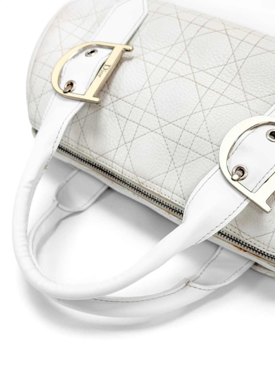 디올 까나쥬 퀼팅 레더 D 버클 미니 토트백 상품이미지4