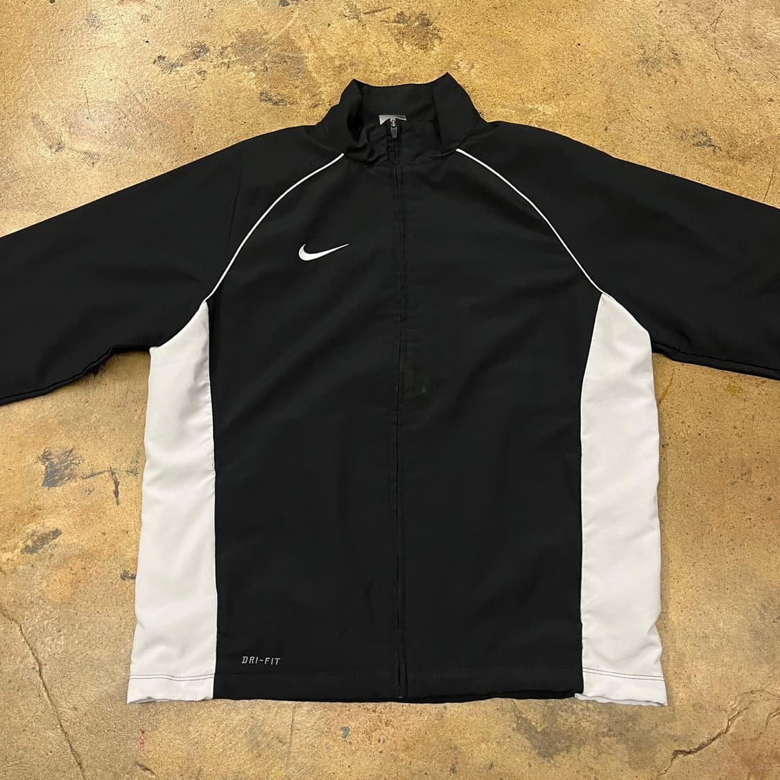 [정품/L] 나이키 블랙 바람막이 자켓 b17 상품이미지3