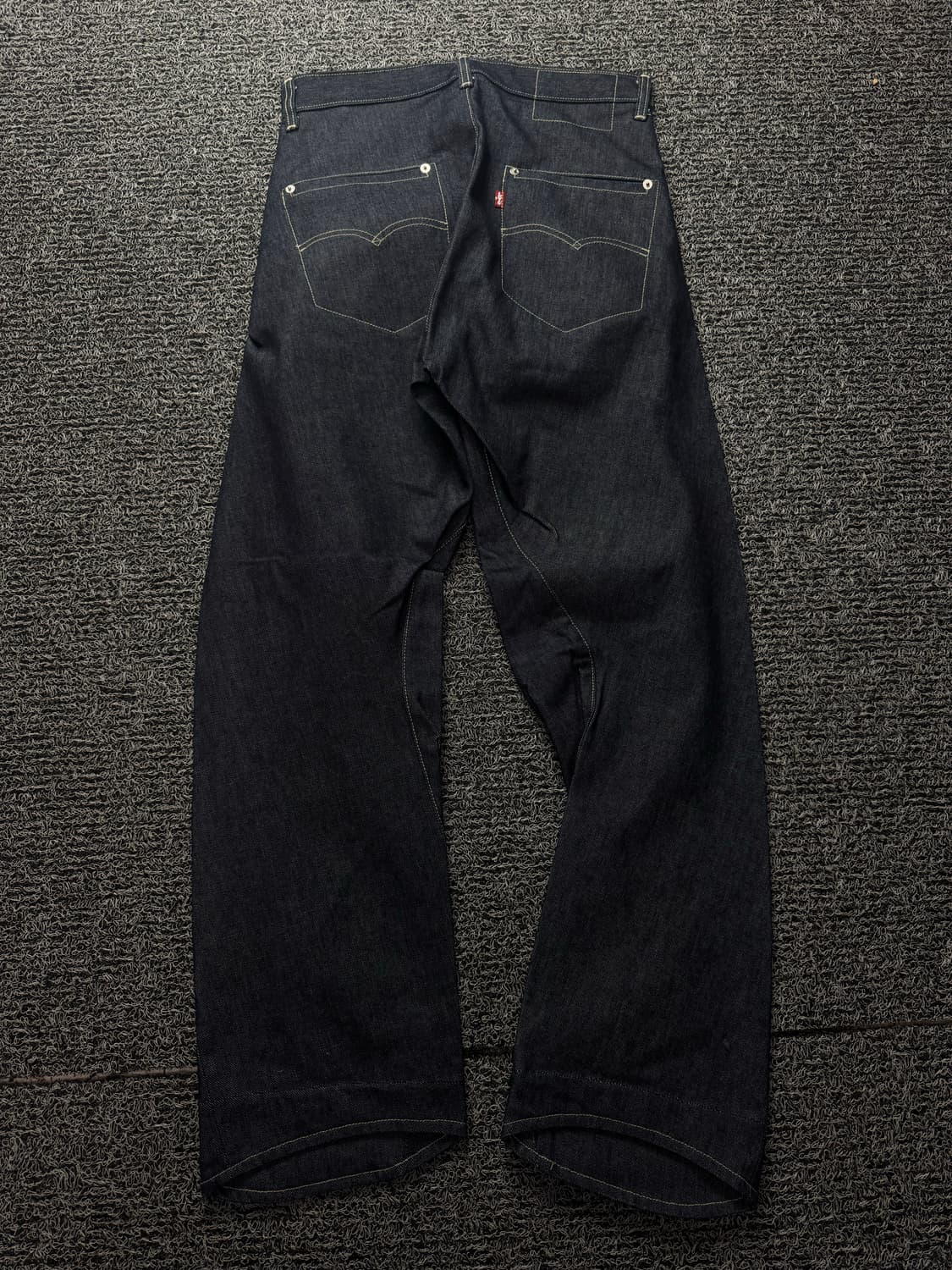 리바이스 USA 오리지날 엔지니어드진 생지 데님 팬츠 1385 상품이미지3