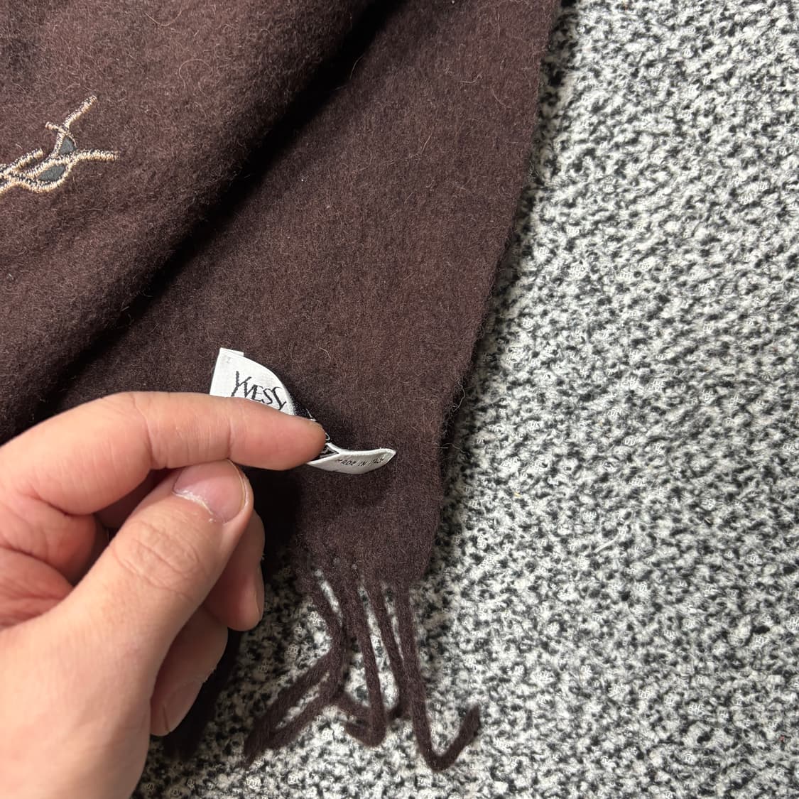 입생로랑 뿌르옴므 울 머플러 브라운 상품이미지4