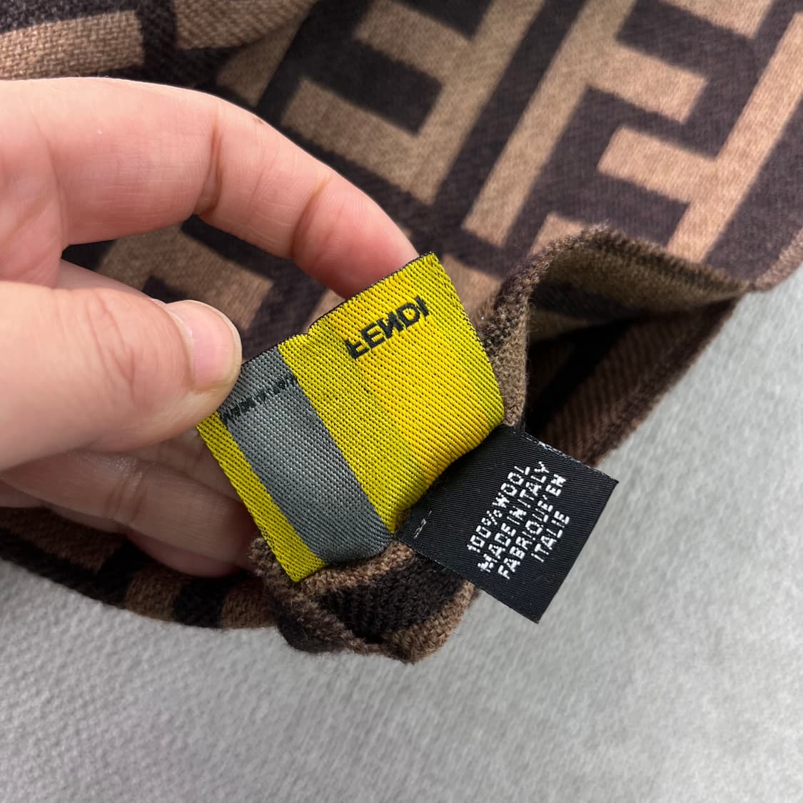 펜디 FF 주카패턴 울 머플러 상품이미지6