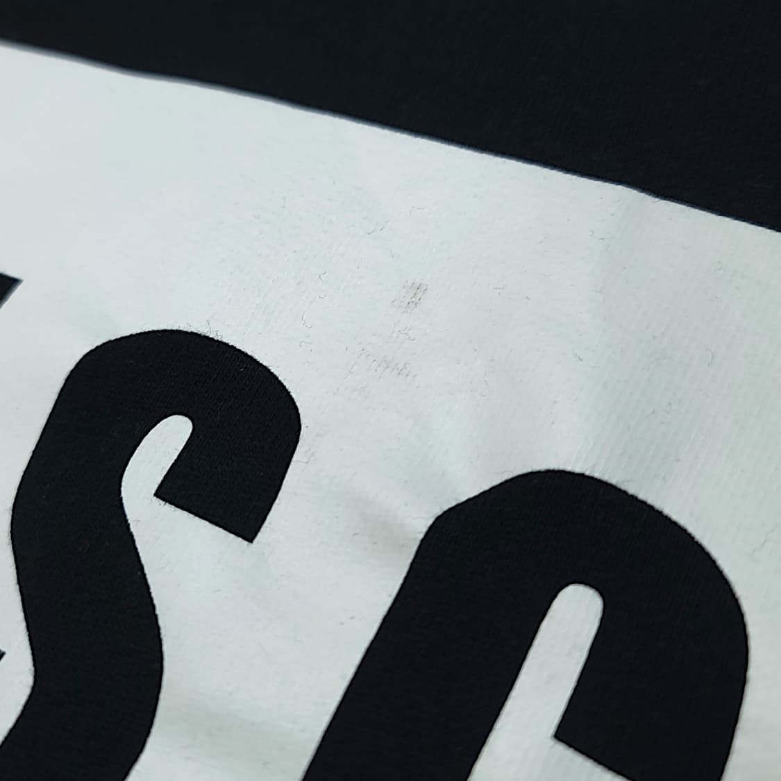 [L] MSGM 블랙 빅 프린팅 로고 기모 맨투맨 상품이미지10