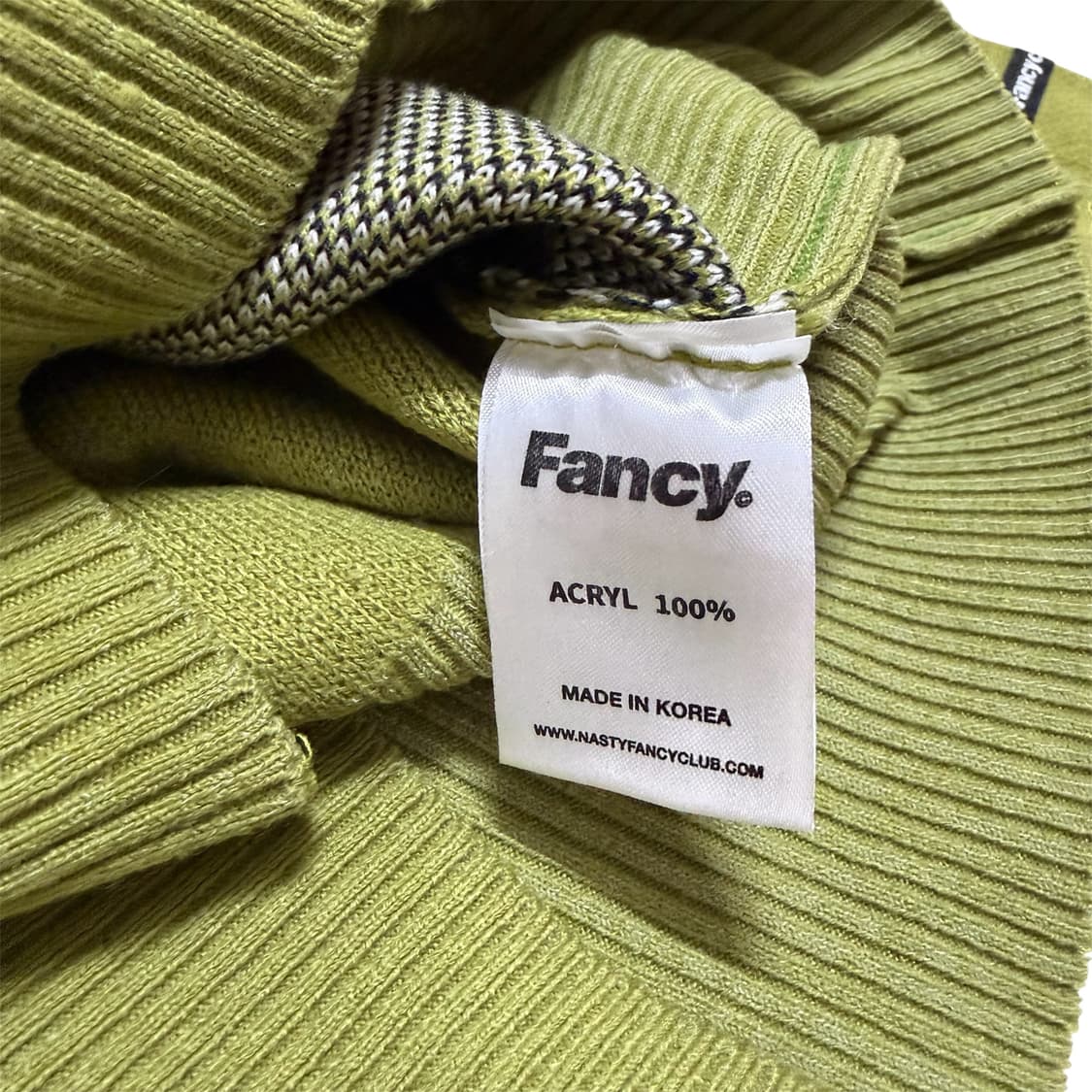 FANCY CLUB 자카드 키치 크롭 니트 상품이미지8