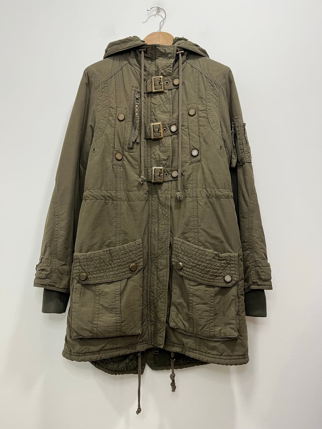 Ozoc 락펑크 버클 버튼 야상 자켓  상품이미지4