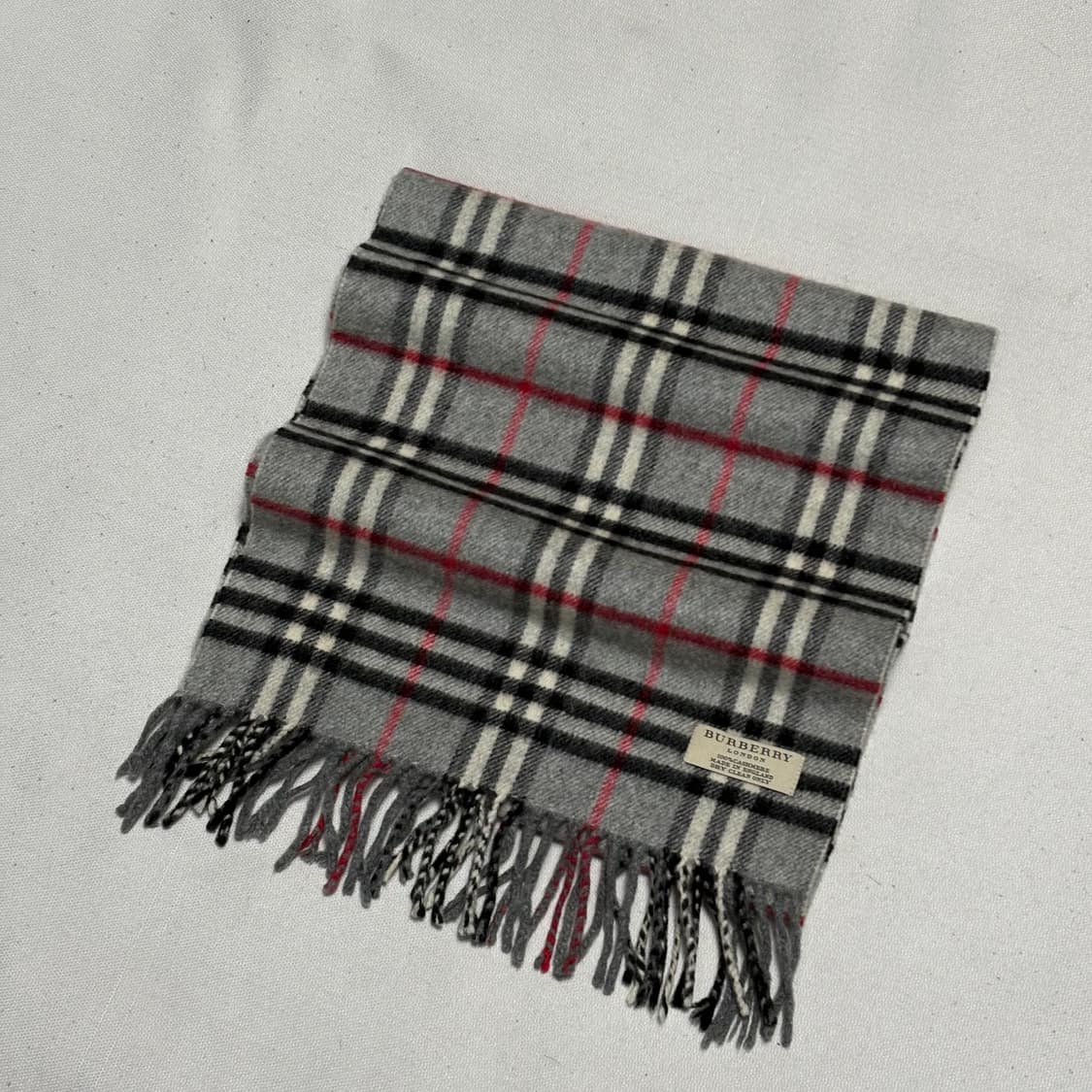 OS 버버리 캐시미어 그레이 노바체크 런던 머플러 상품이미지1