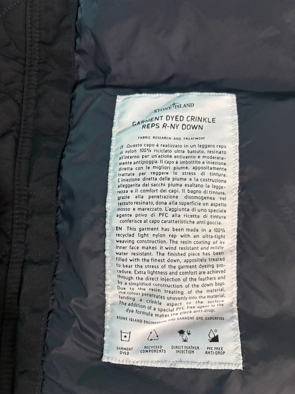 [매장상품]24FW 스톤아일랜드 크링클랩스 후디 다운 자켓 네이비 M 상품이미지6