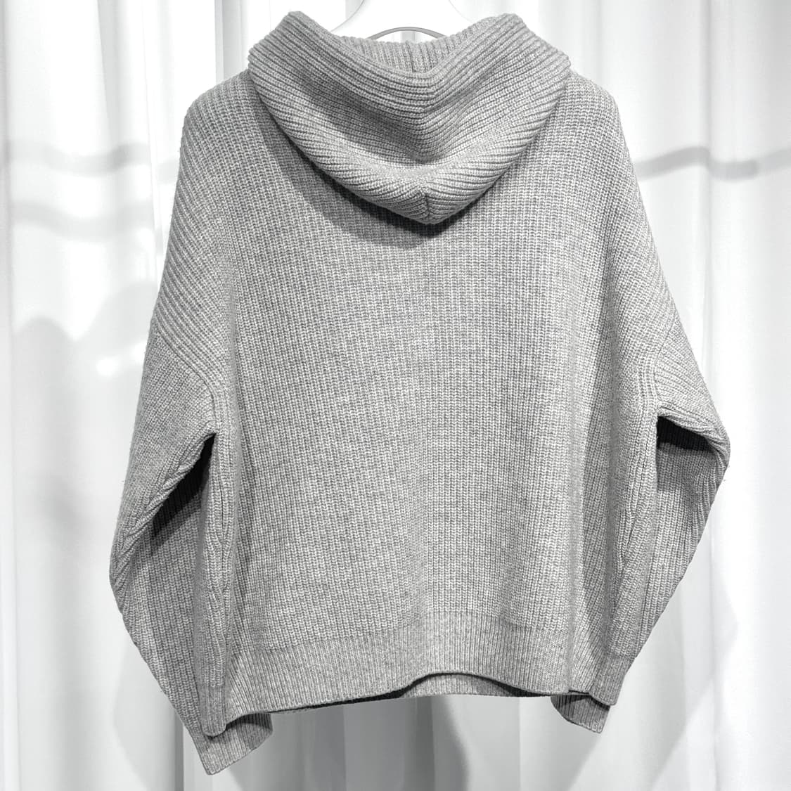 [정품] 셀린느 리브드 니트 후드 그레이 S사이즈 상품이미지3