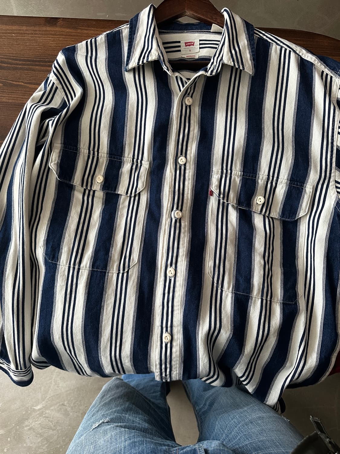 Levi’s 스트라이프 오버사이즈 셔츠 상품이미지5
