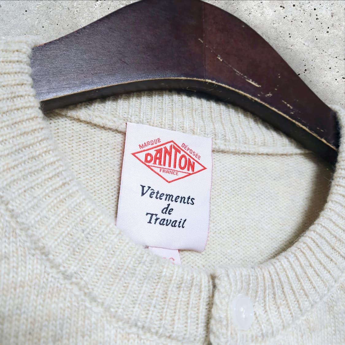 단톤 크루넥 니트 가디건 오트밀 (95/M) 상품이미지3