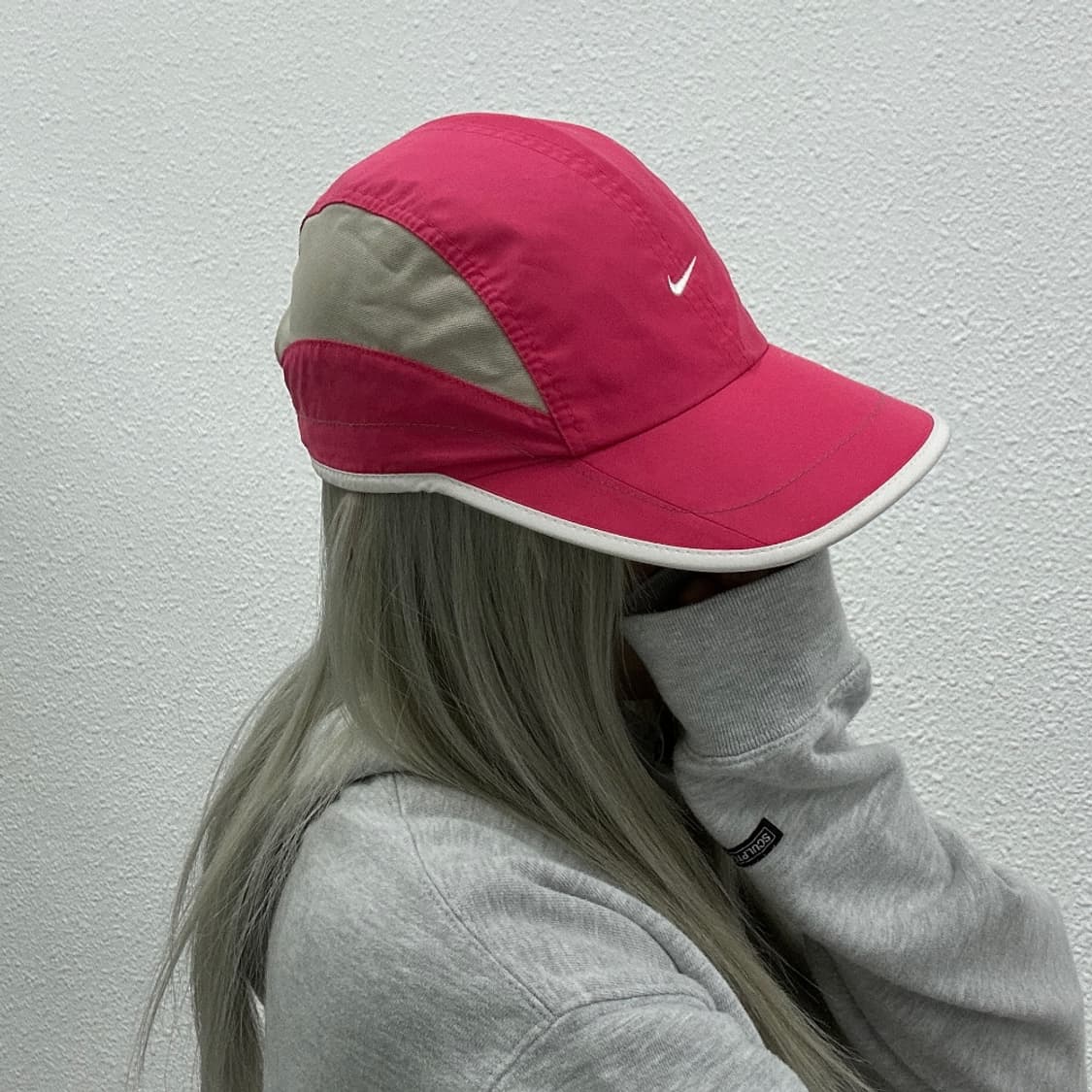 나이키 y2k 핑크배색 스포츠 볼캡 상품이미지3