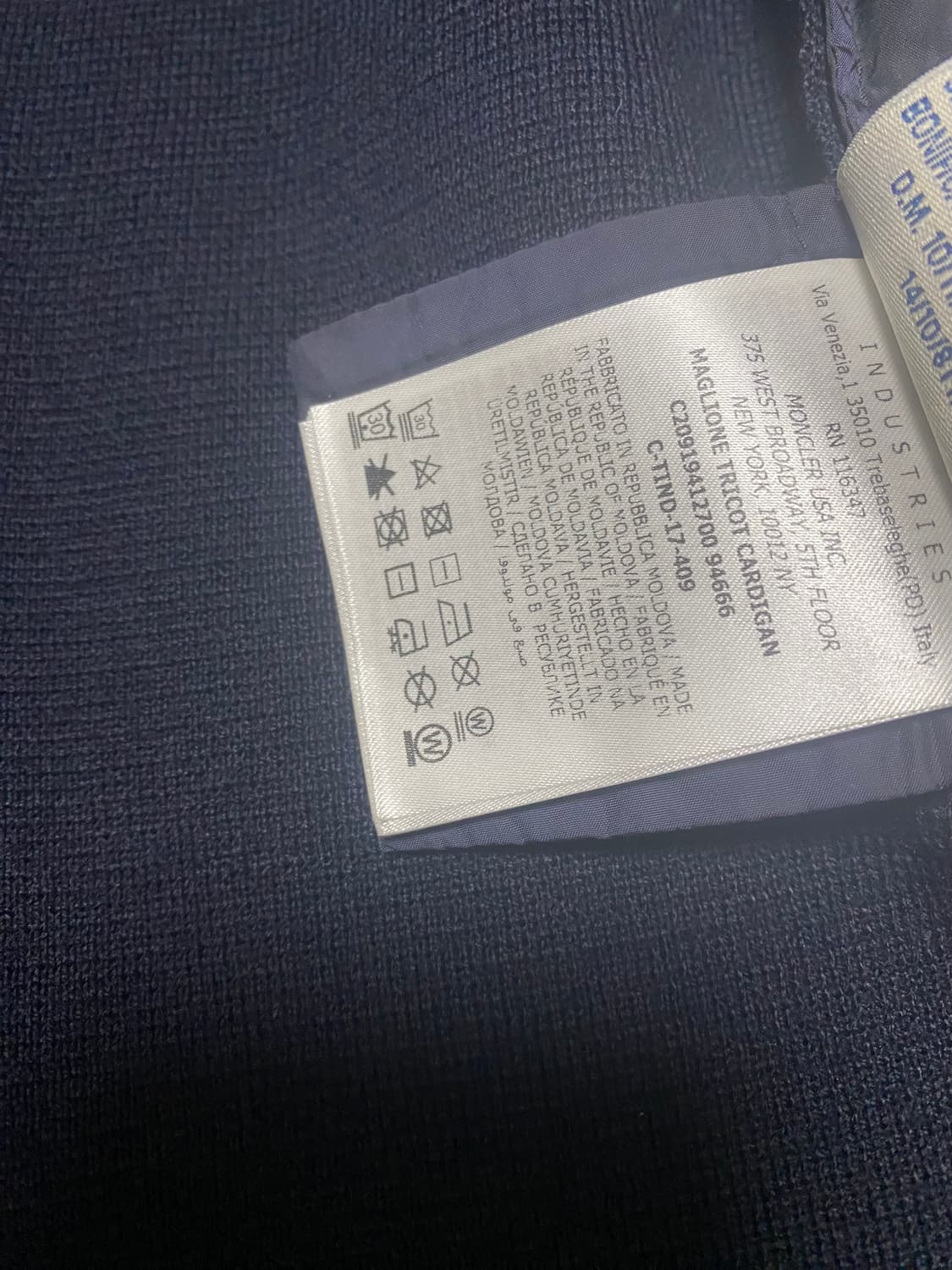 [정품] 새상품급 몽클레어 트리콧 니트패딩 S 상품이미지4