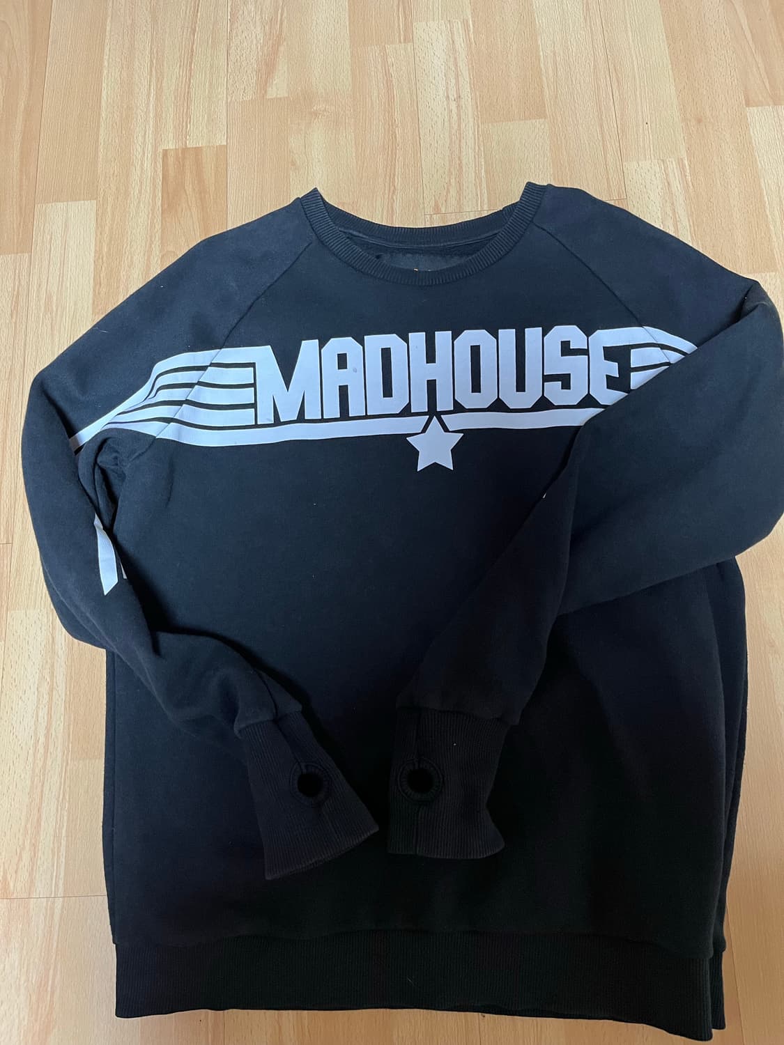 a.j.l madhouse 썸홀 스웨트셔츠 nct 텐 착용 상품이미지6