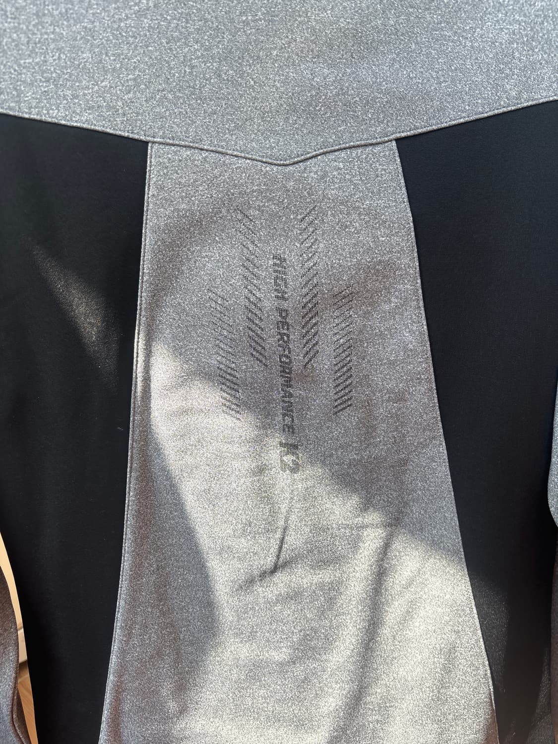 K2 긴팔 옷 상품이미지2