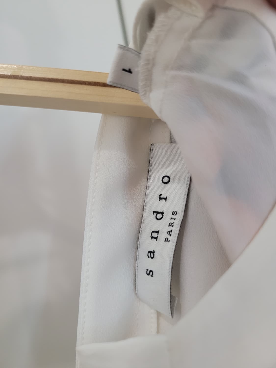 산드로 브이넥 패턴 슬리브리스 쉬폰 원피스 55 상품이미지6