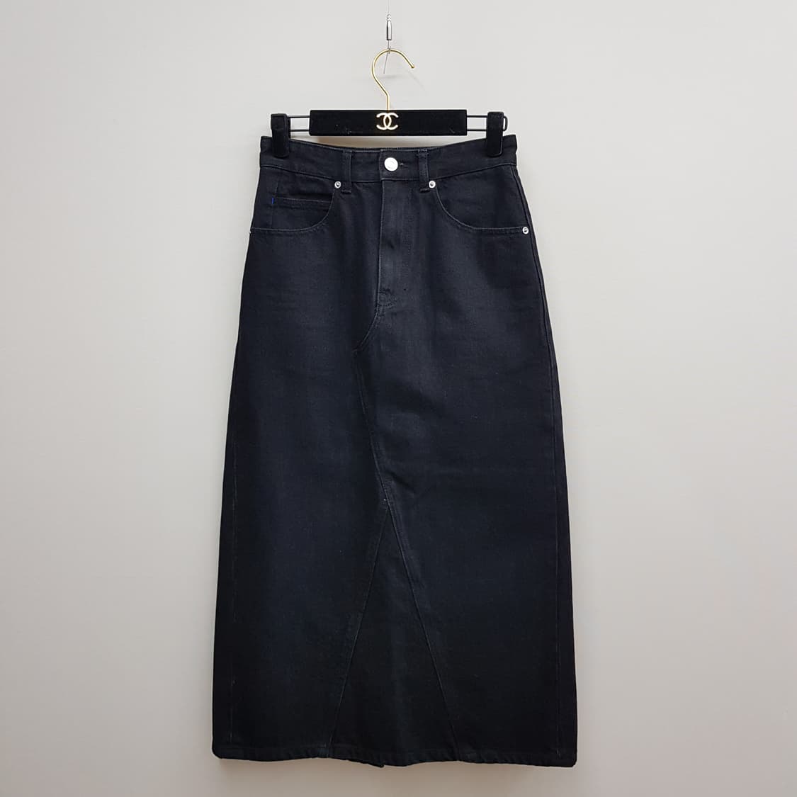 구호플러스 2023 데님 롱 스커트 1사이즈 상품이미지1