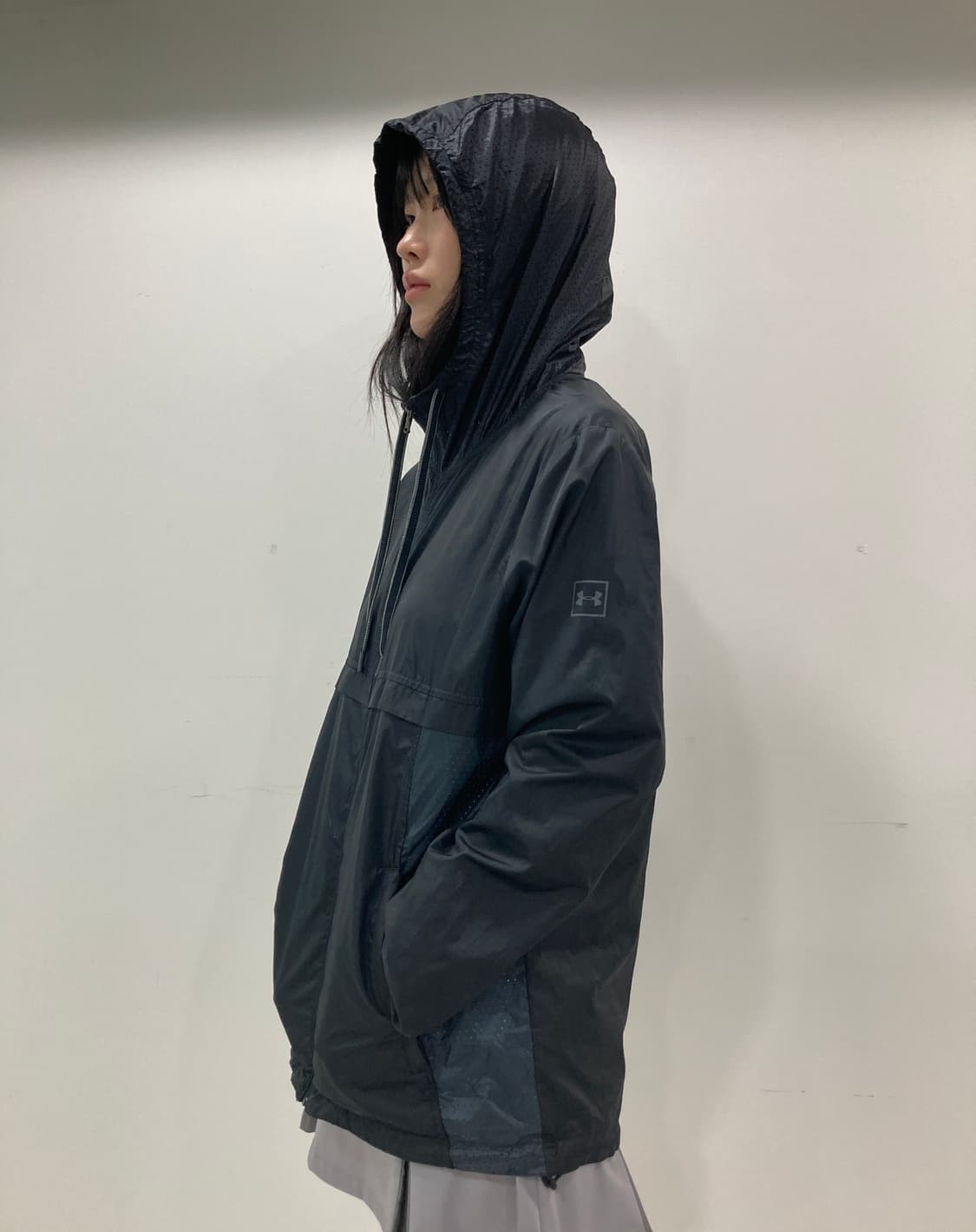Under armour wind hooded zip-up 상품이미지2