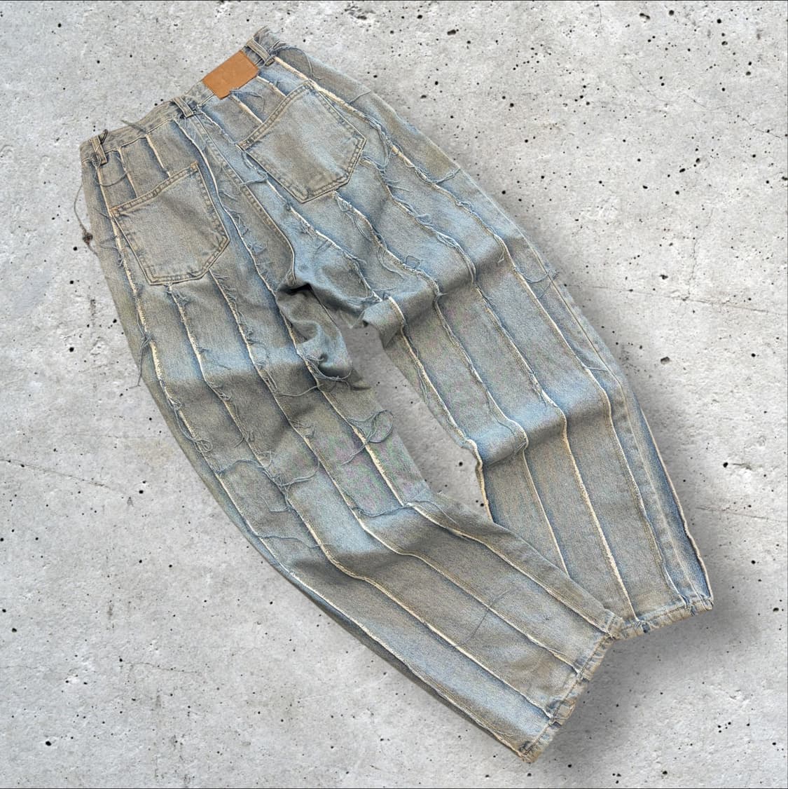 [S] 마뗑킴 커팅 루즈 빈티지 워싱 스트라이프 데님 팬츠 C680 상품이미지2