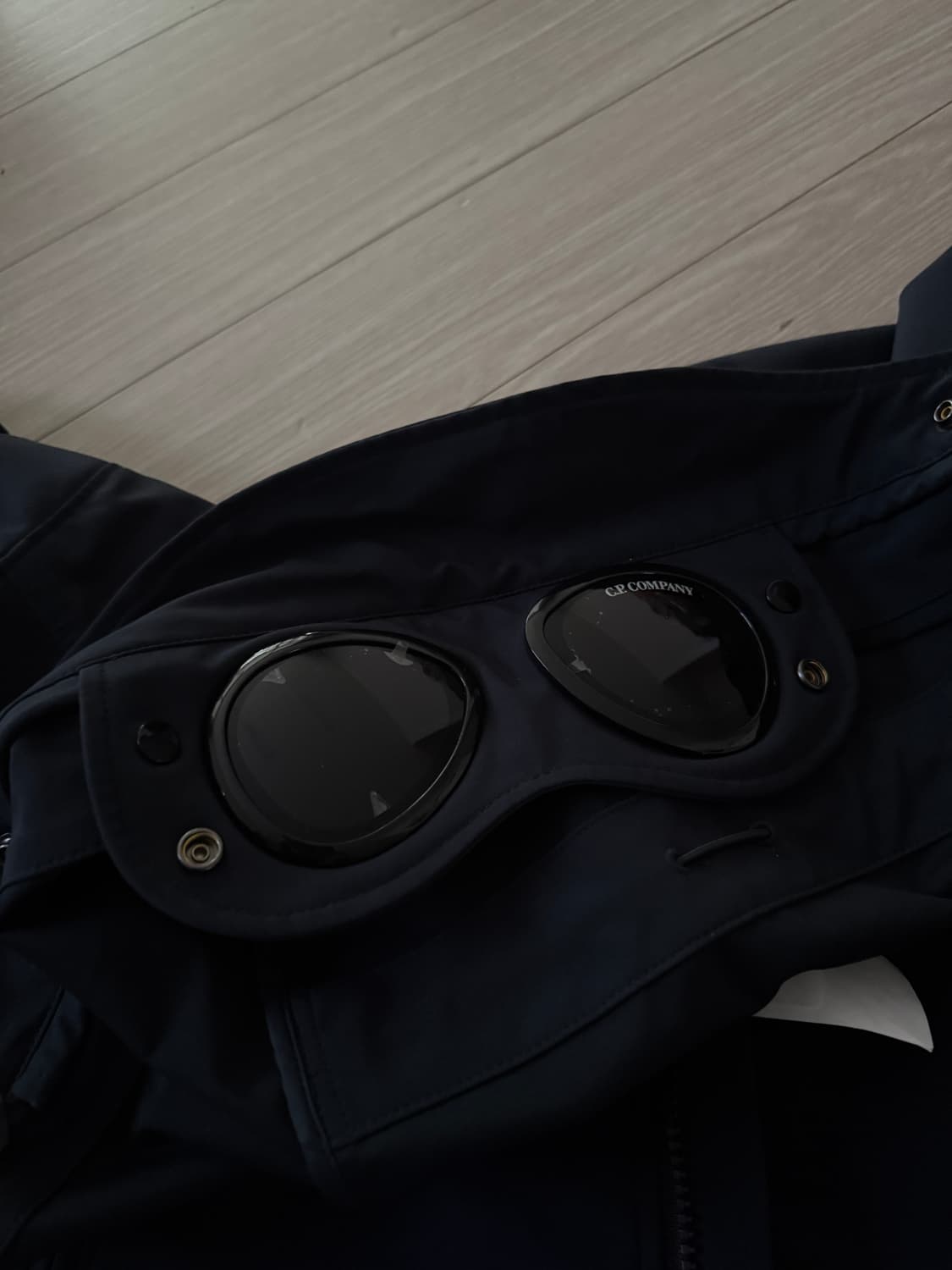 C.P Company 쉘 R 고글 자켓 (total eclipse, M) 상품이미지3